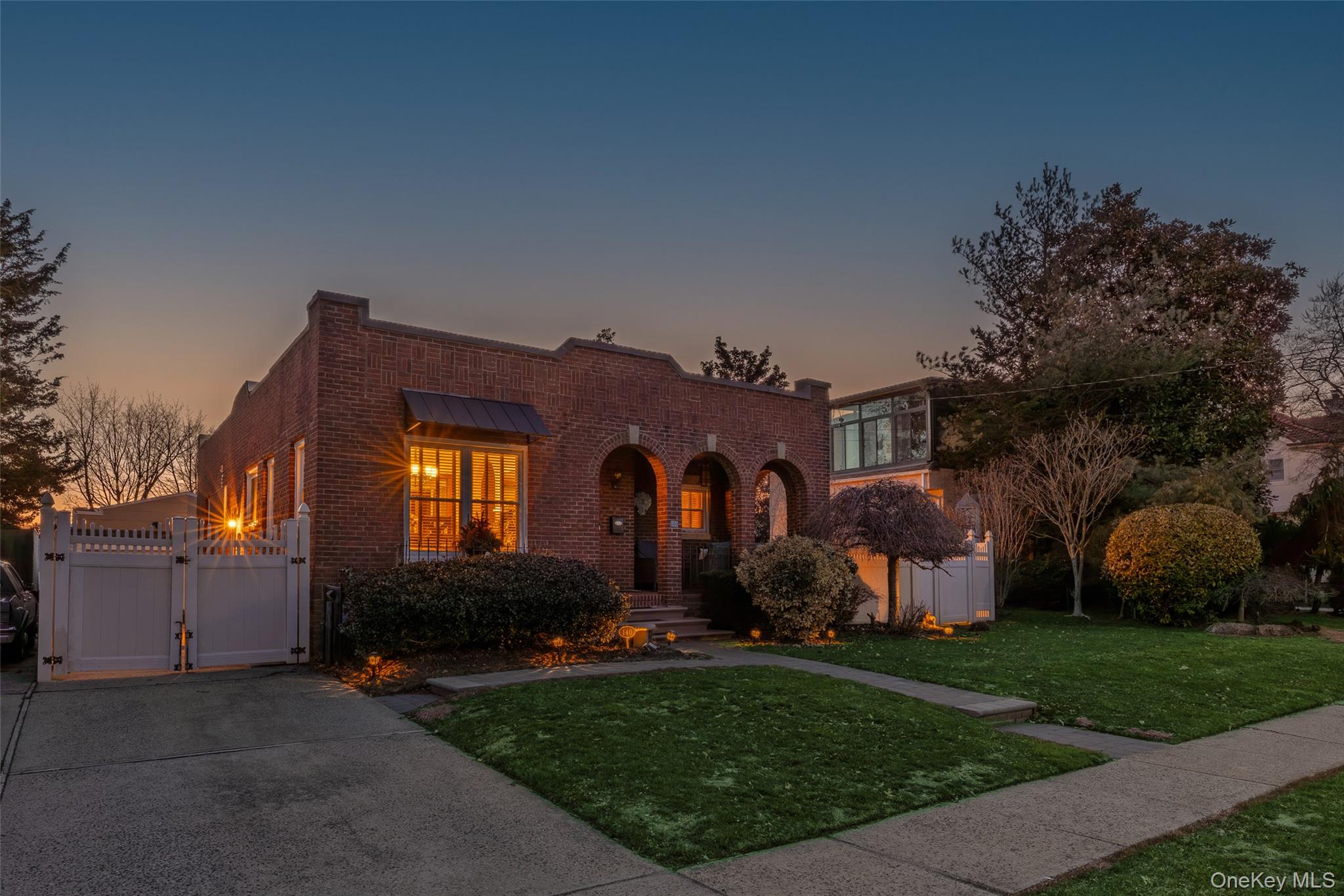 #1 photo, 140 Frankel Boulevard, নাসাউ কাউন্টি Merrick , NY 11566