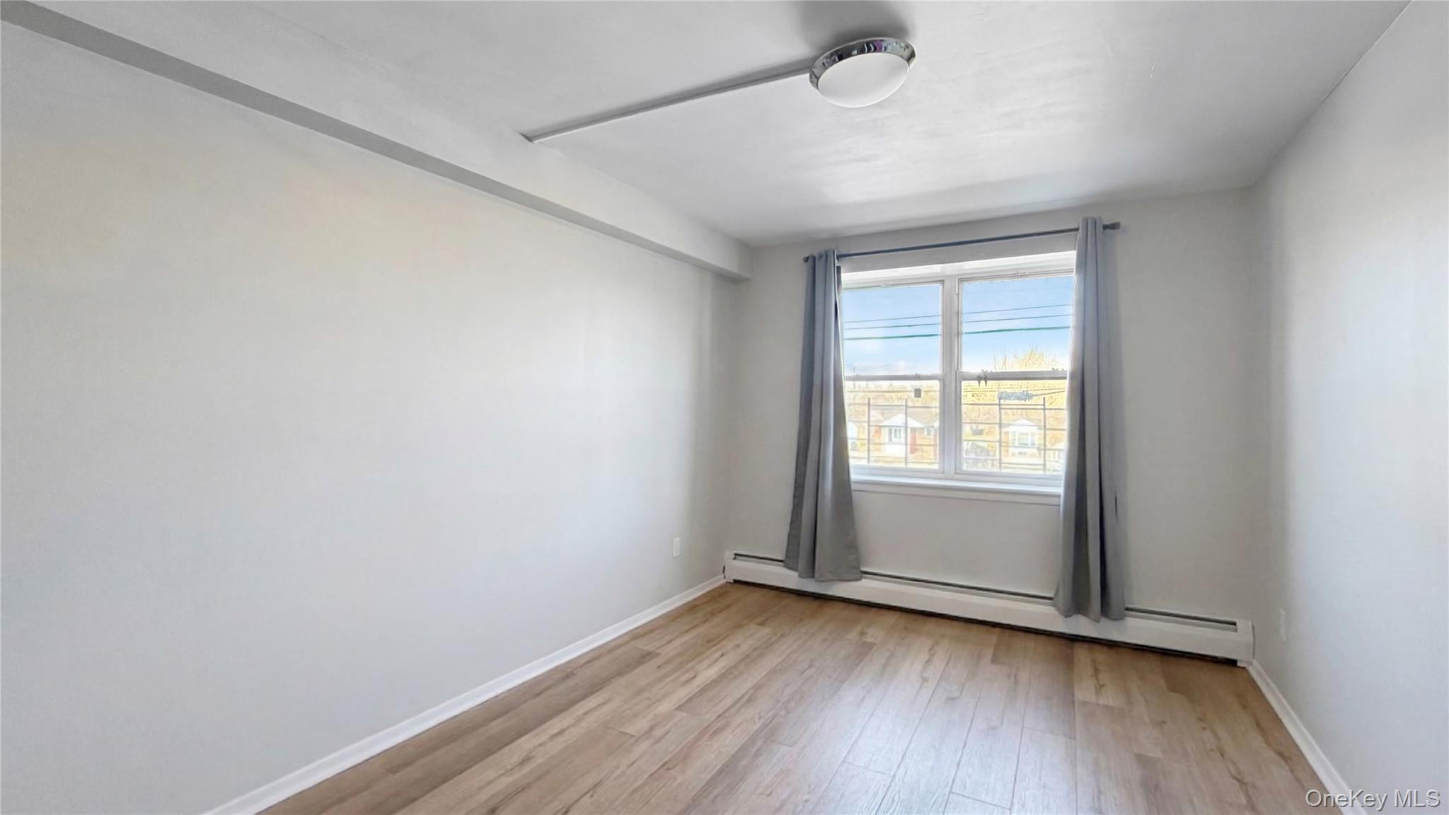 #10 photo, 260 Beach 81st Street, Куинс ‖ Rockaway Beach , NY 11693