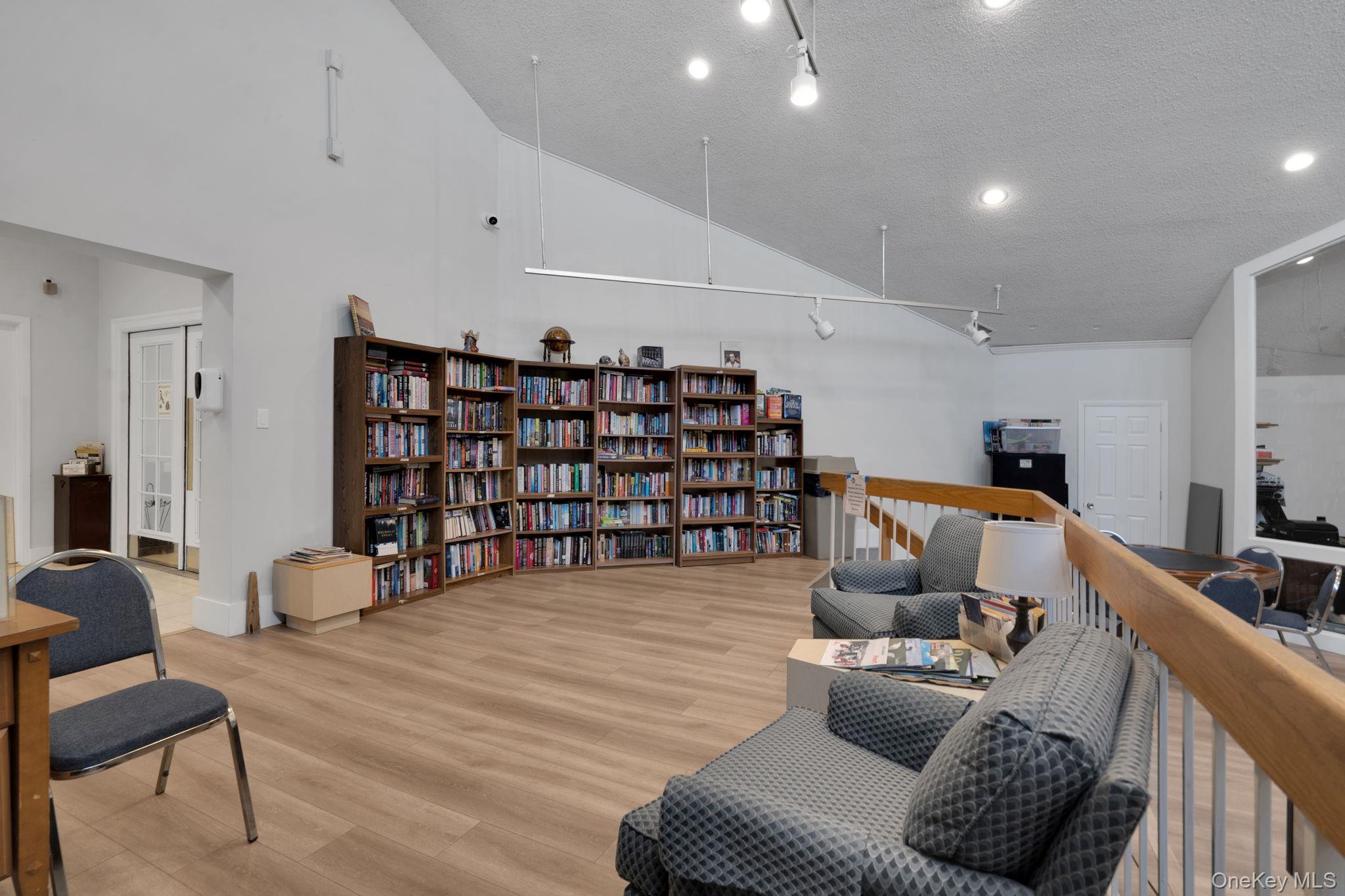 #19 photo, 11 Chipmunk Trail, Coram , NY 11727