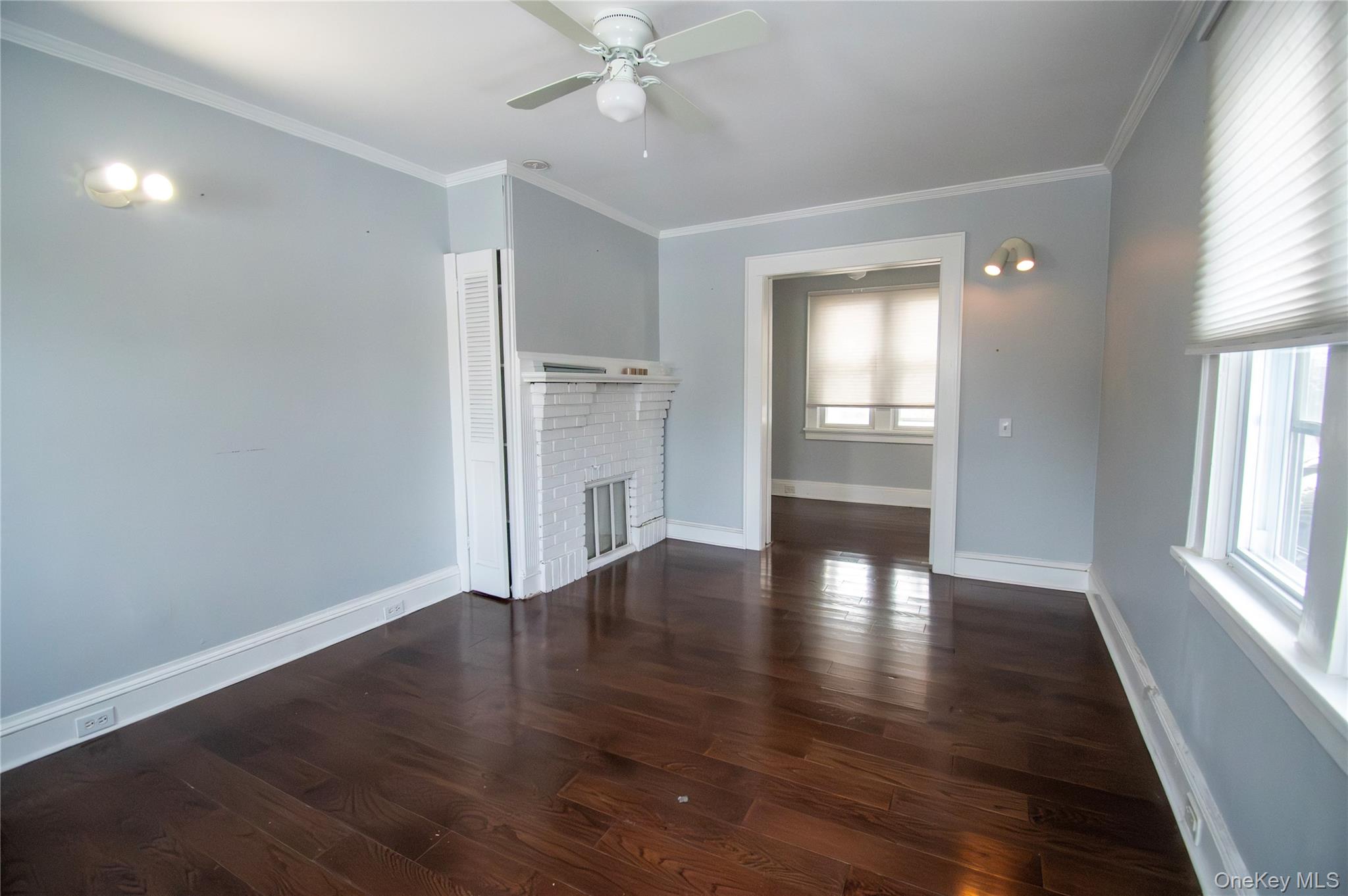 #16 photo, 25 Hillside Avenue, নাসাউ কাউন্টি Rockville Centre , NY 11570