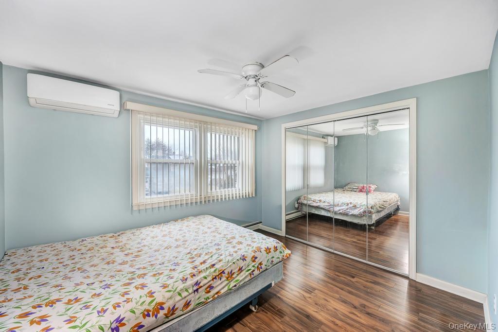 #11 photo, 26 Family Lane, Levittown , NY 11756