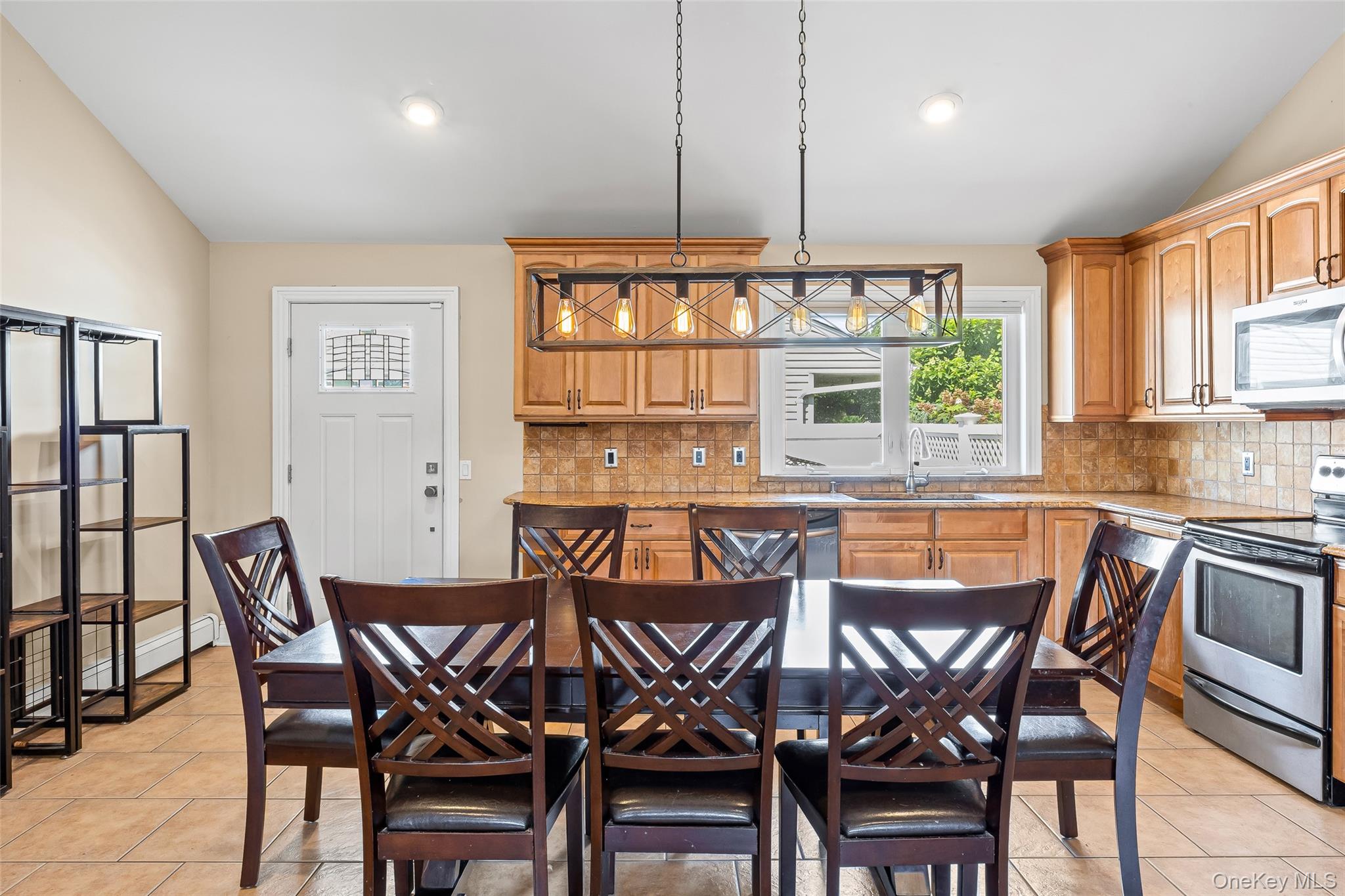 #5 photo, 51 Plainedge Drive, নাসাউ কাউন্টি Bethpage , NY 11714