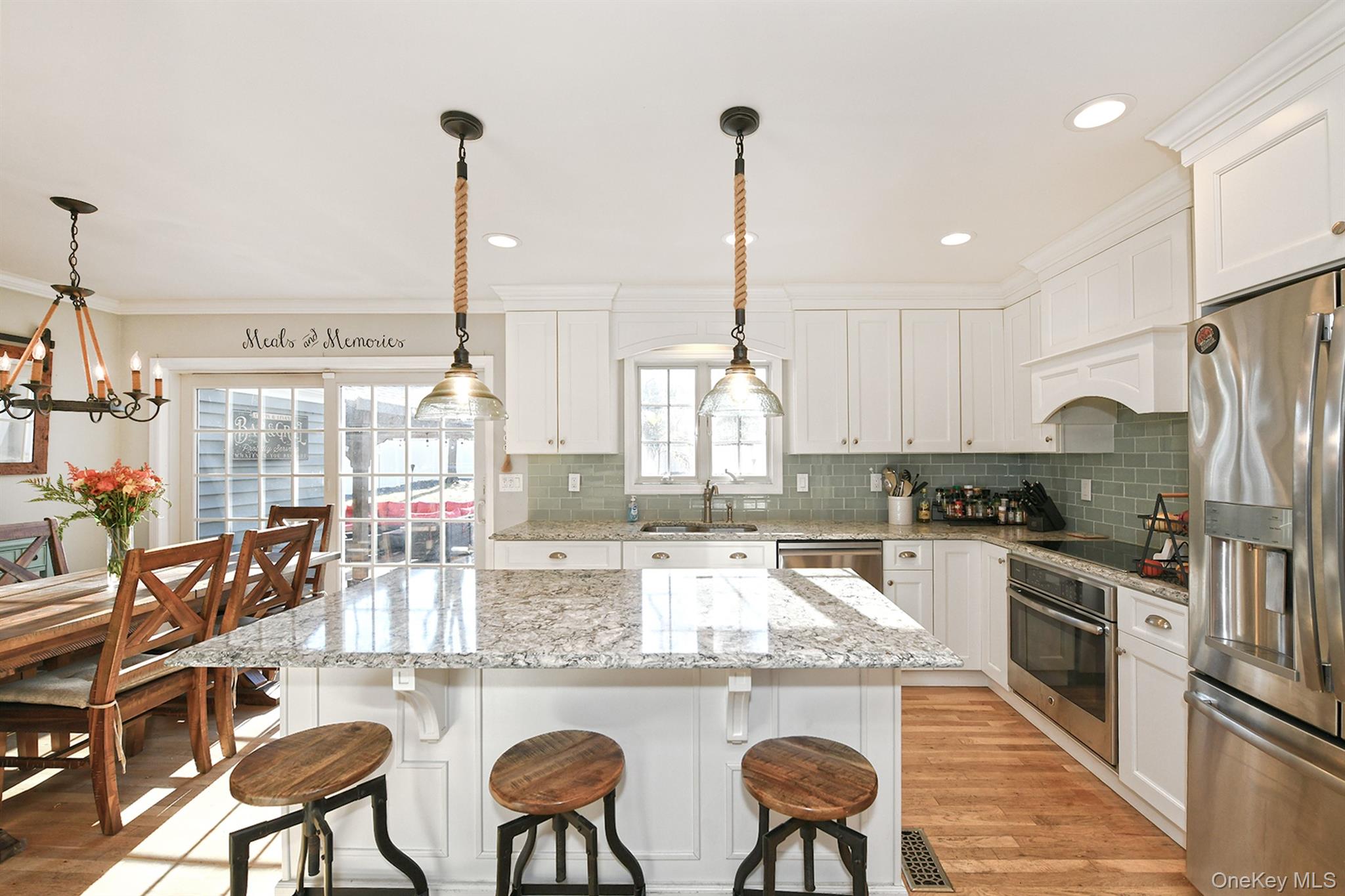 #13 photo, 12 Darling Avenue, সাফোক কাউন্টি Smithtown , NY 11787