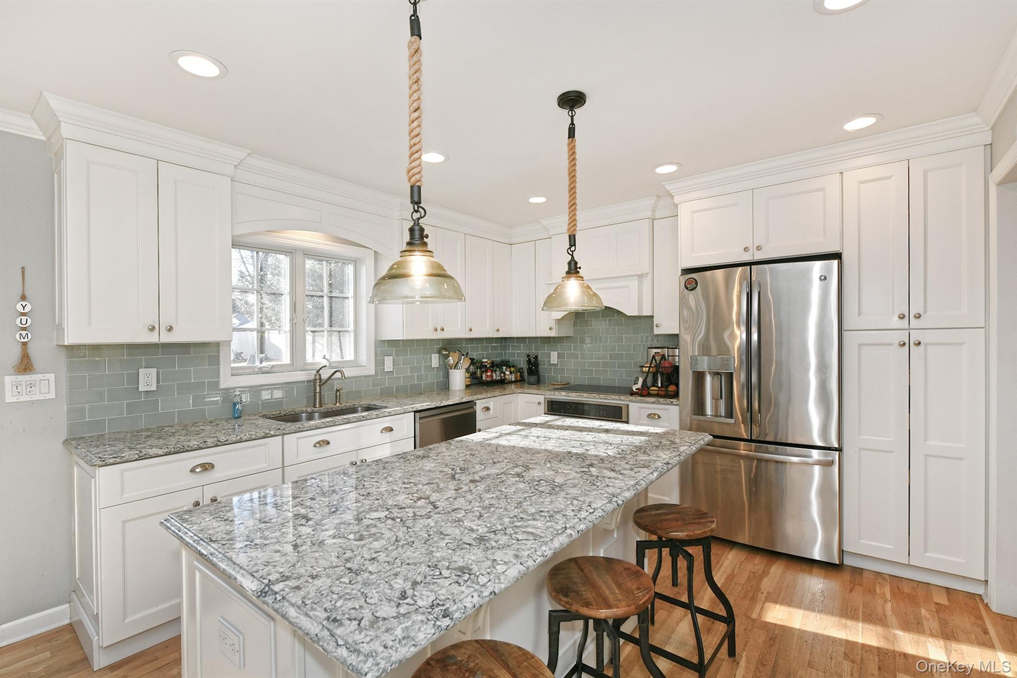 #16 photo, 12 Darling Avenue, সাফোক কাউন্টি Smithtown , NY 11787