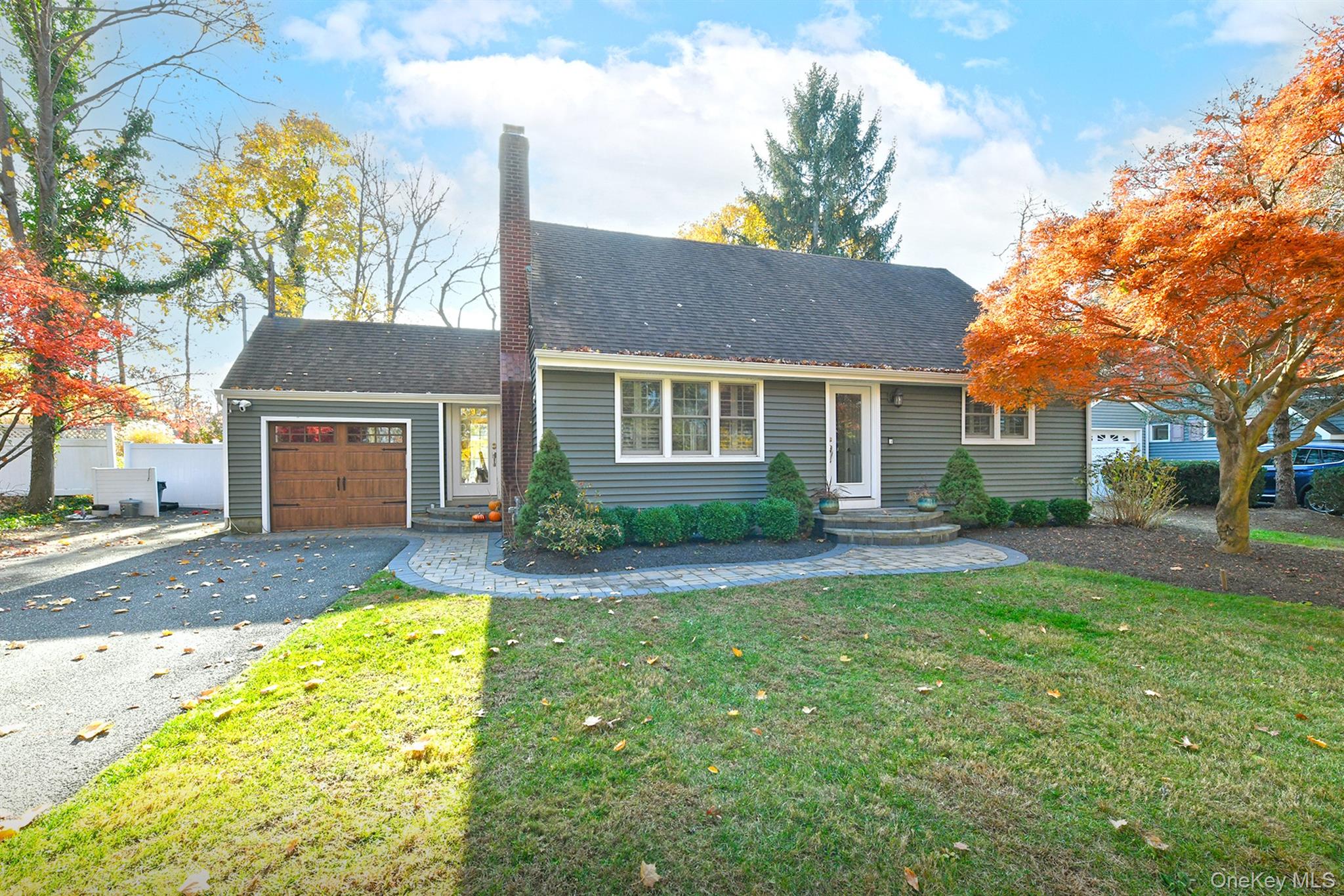 #3 photo, 12 Darling Avenue, সাফোক কাউন্টি Smithtown , NY 11787