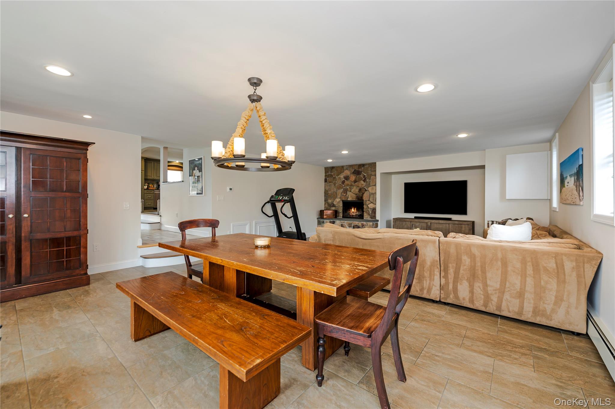 #15 photo, 629 E Pine Street, নাসাউ কাউন্টি Long Beach , NY 11561