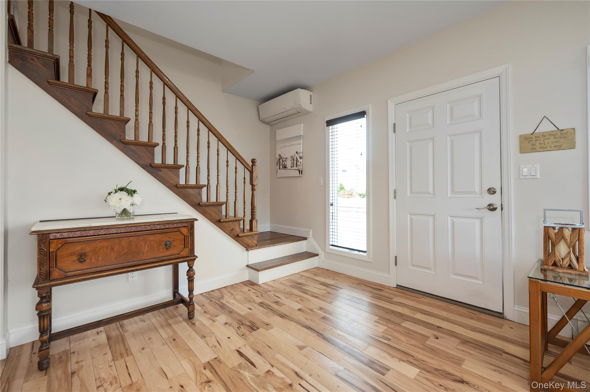 #17 photo, 629 E Pine Street, নাসাউ কাউন্টি Long Beach , NY 11561