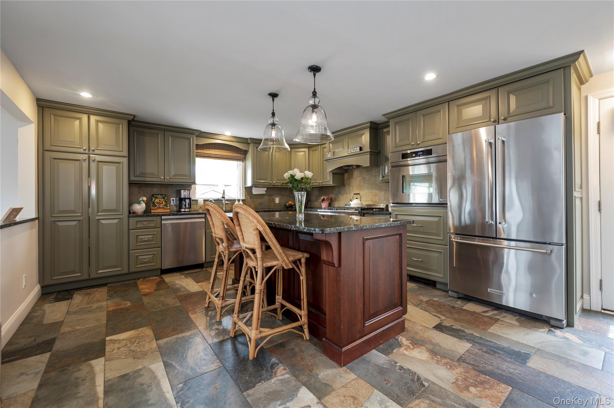 #5 photo, 629 E Pine Street, নাসাউ কাউন্টি Long Beach , NY 11561