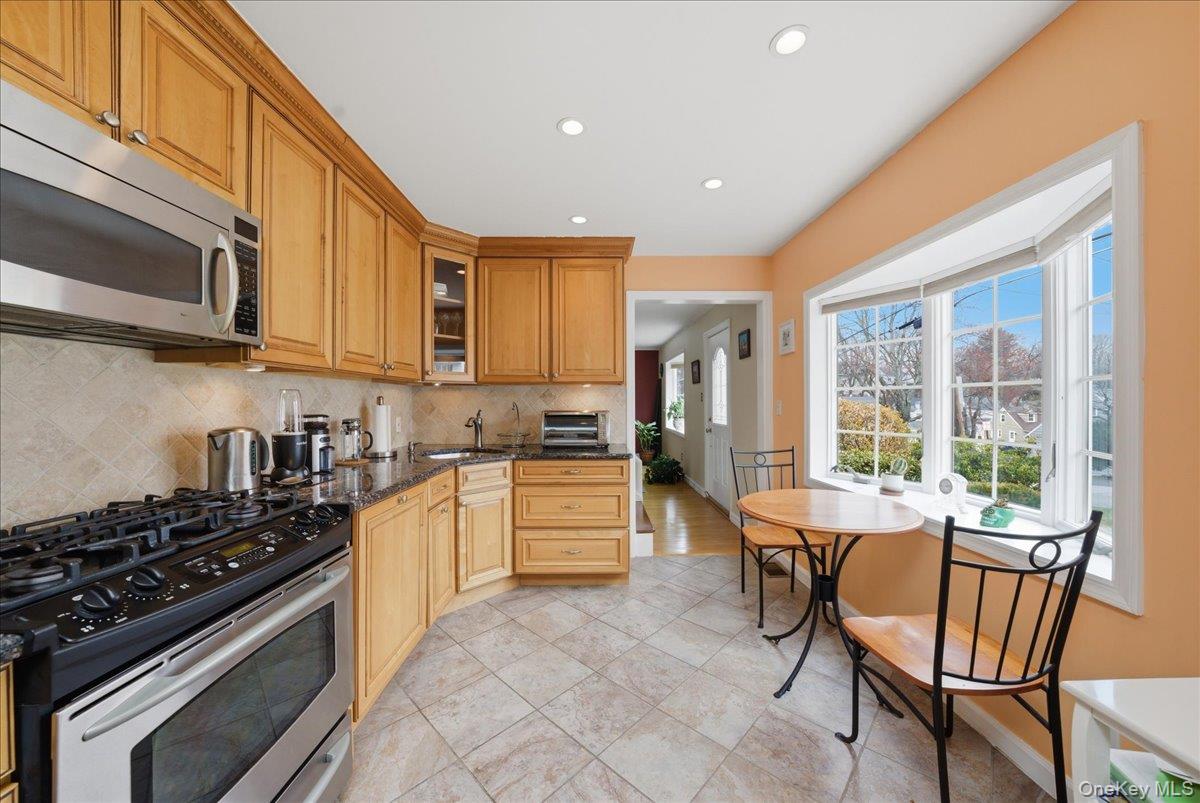 #3 photo, 30 Keystone Road, Yonkers , NY 10710