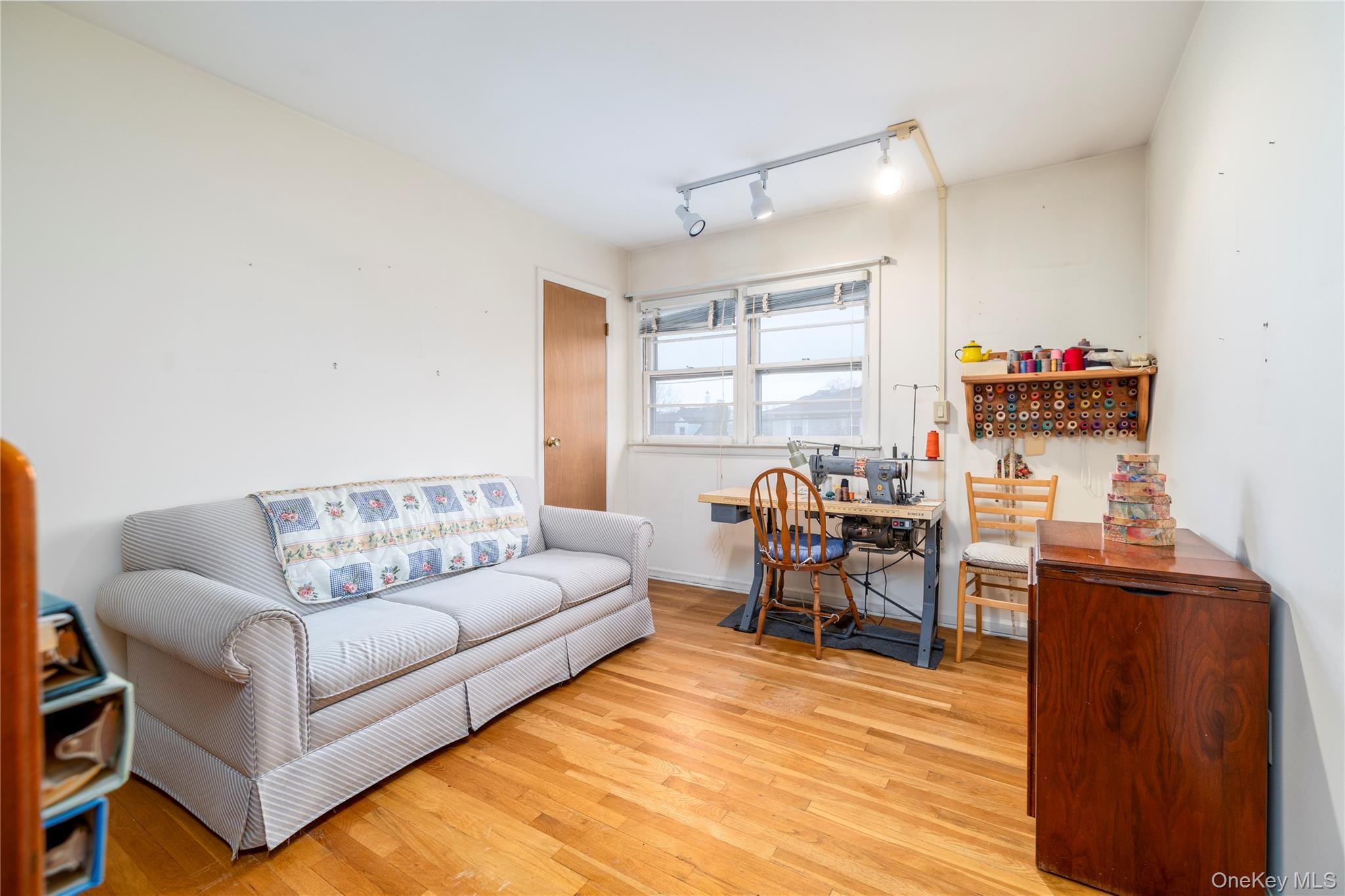 #15 photo, 133 S Forest, Rockville Centre , NY 11570