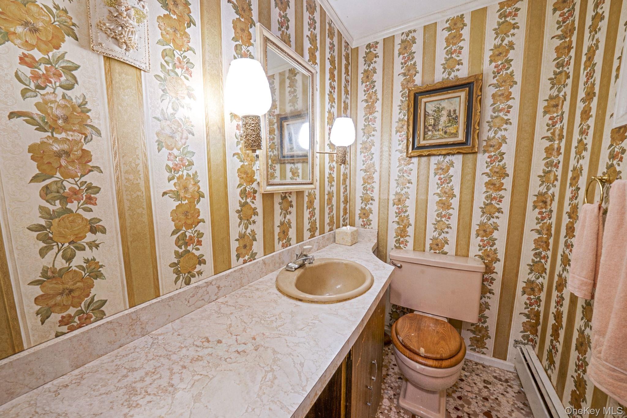 #18 photo, 1286 Dale Court, नासाउ काउंटी Seaford , NY 11783