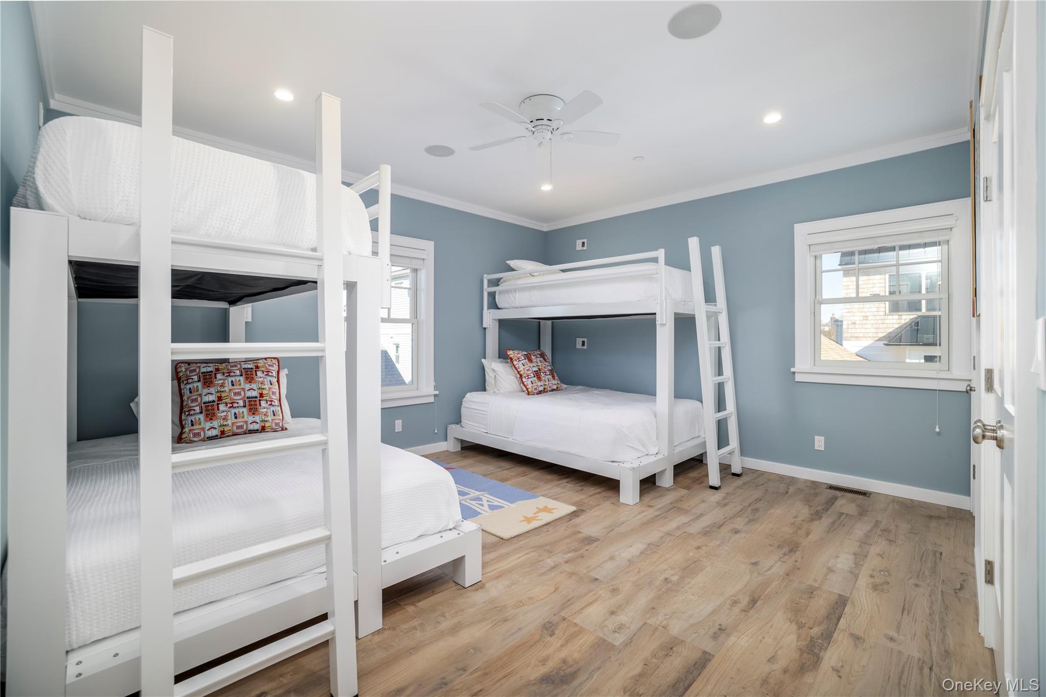 #13 photo, 117 Baldwin Avenue, নাসাউ কাউন্টি Point Lookout , NY 11569