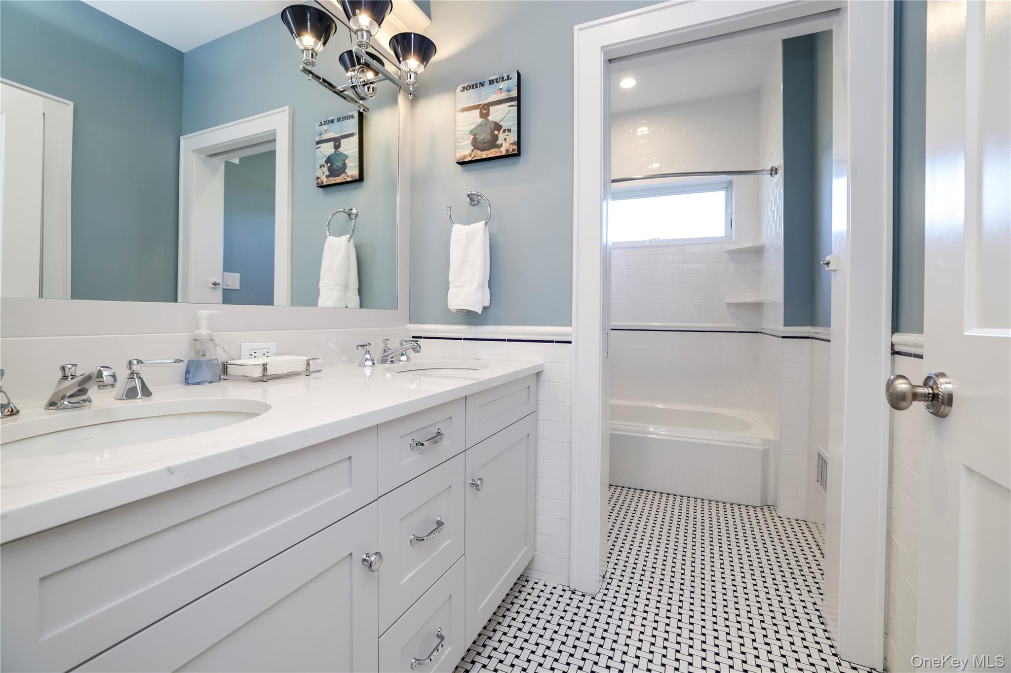 #14 photo, 117 Baldwin Avenue, নাসাউ কাউন্টি Point Lookout , NY 11569