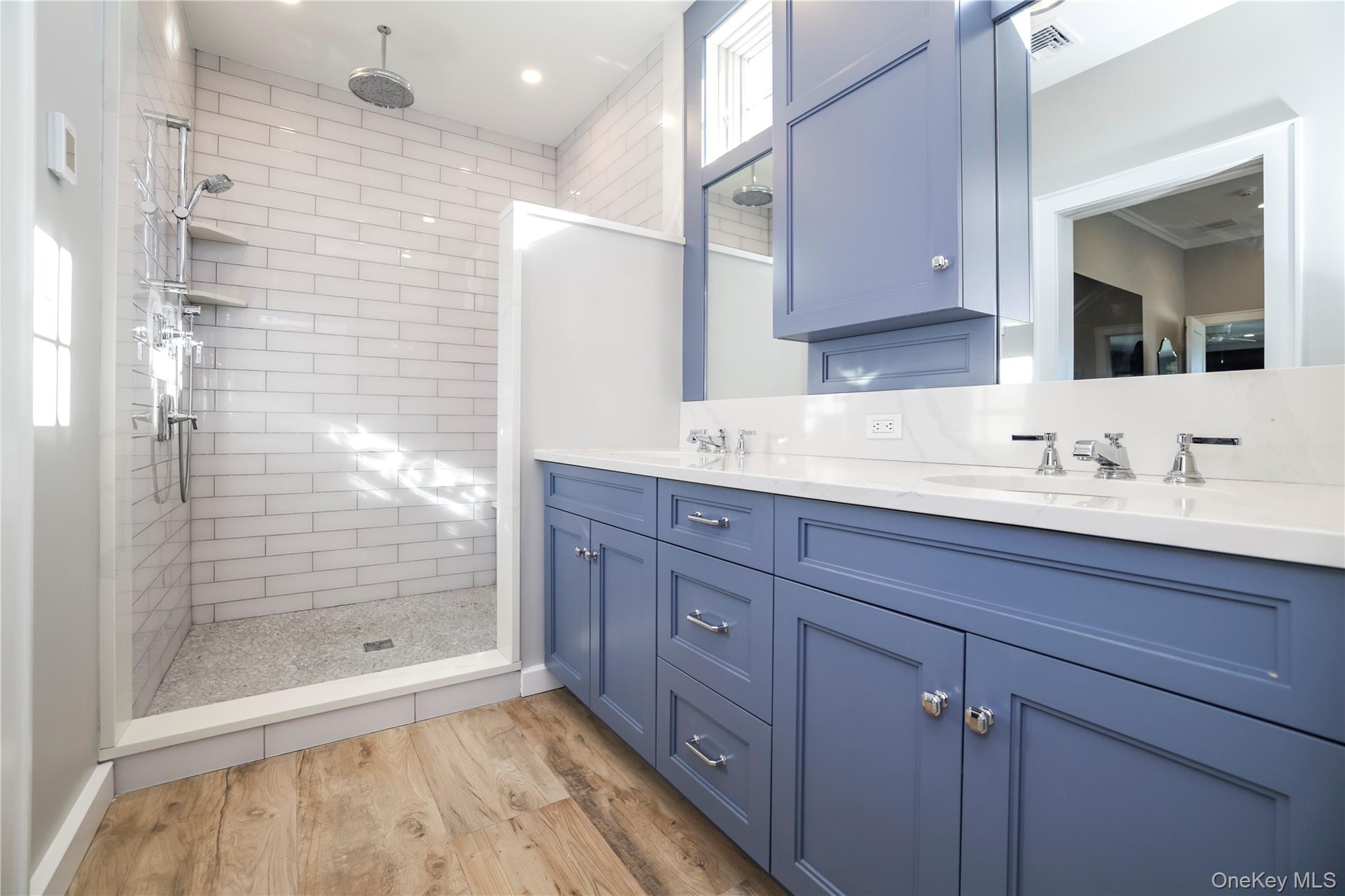 #20 photo, 117 Baldwin Avenue, নাসাউ কাউন্টি Point Lookout , NY 11569