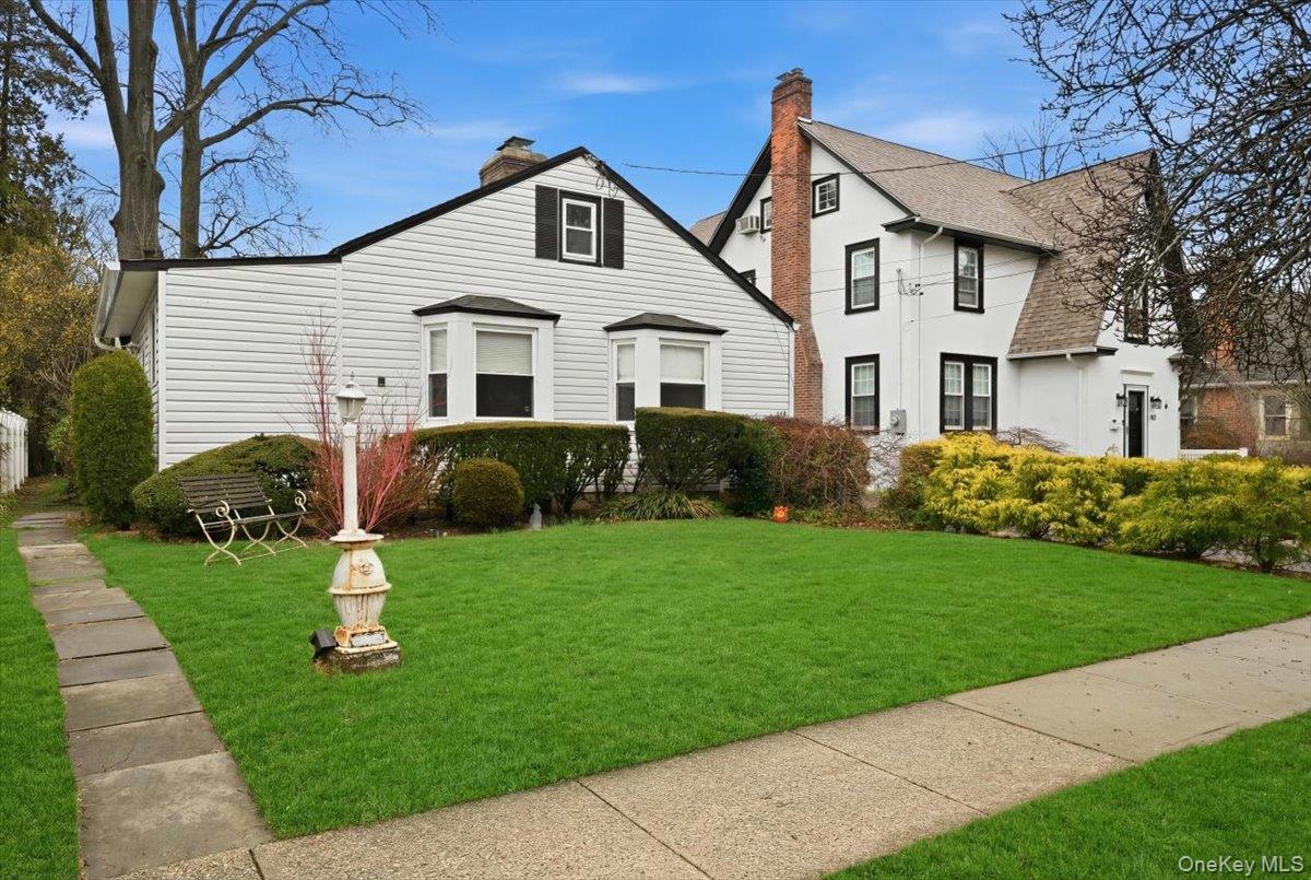 #1 photo, 163 Elm Street, নাসাউ কাউন্টি Roslyn Heights , NY 11577