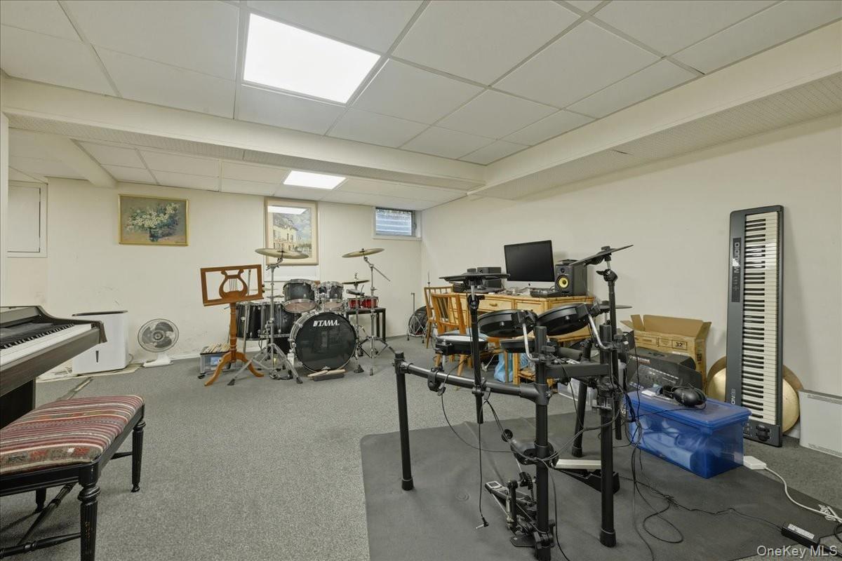 #18 photo, 163 Elm Street, নাসাউ কাউন্টি Roslyn Heights , NY 11577