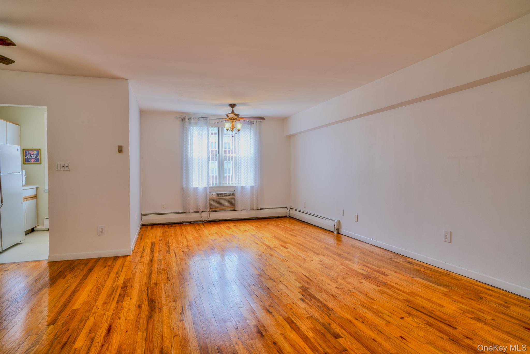 #9 photo, 20 Daley Place, Lynbrook , NY 11563