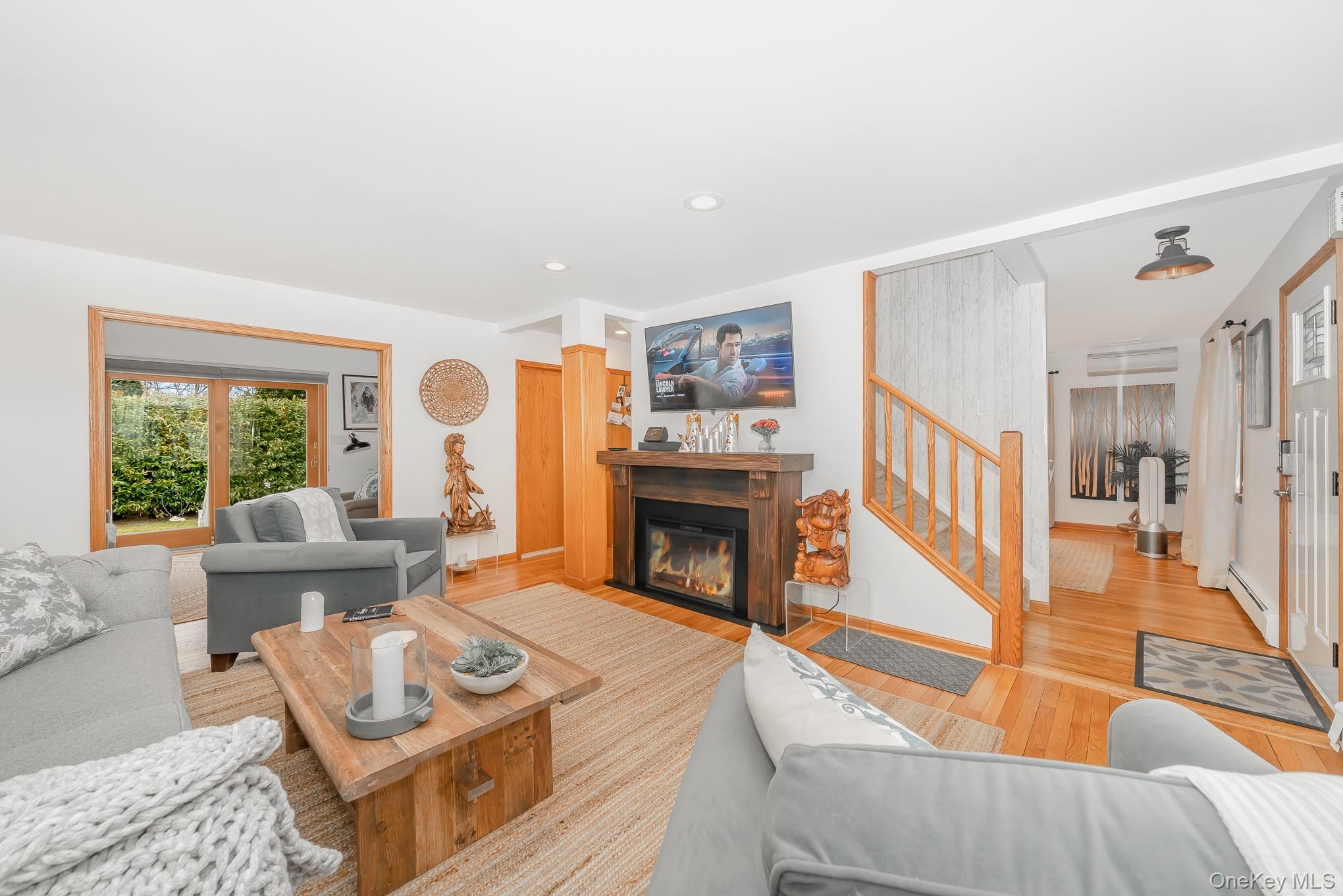 #11 photo, 2420 Willow Street, নাসাউ কাউন্টি Wantagh , NY 11793