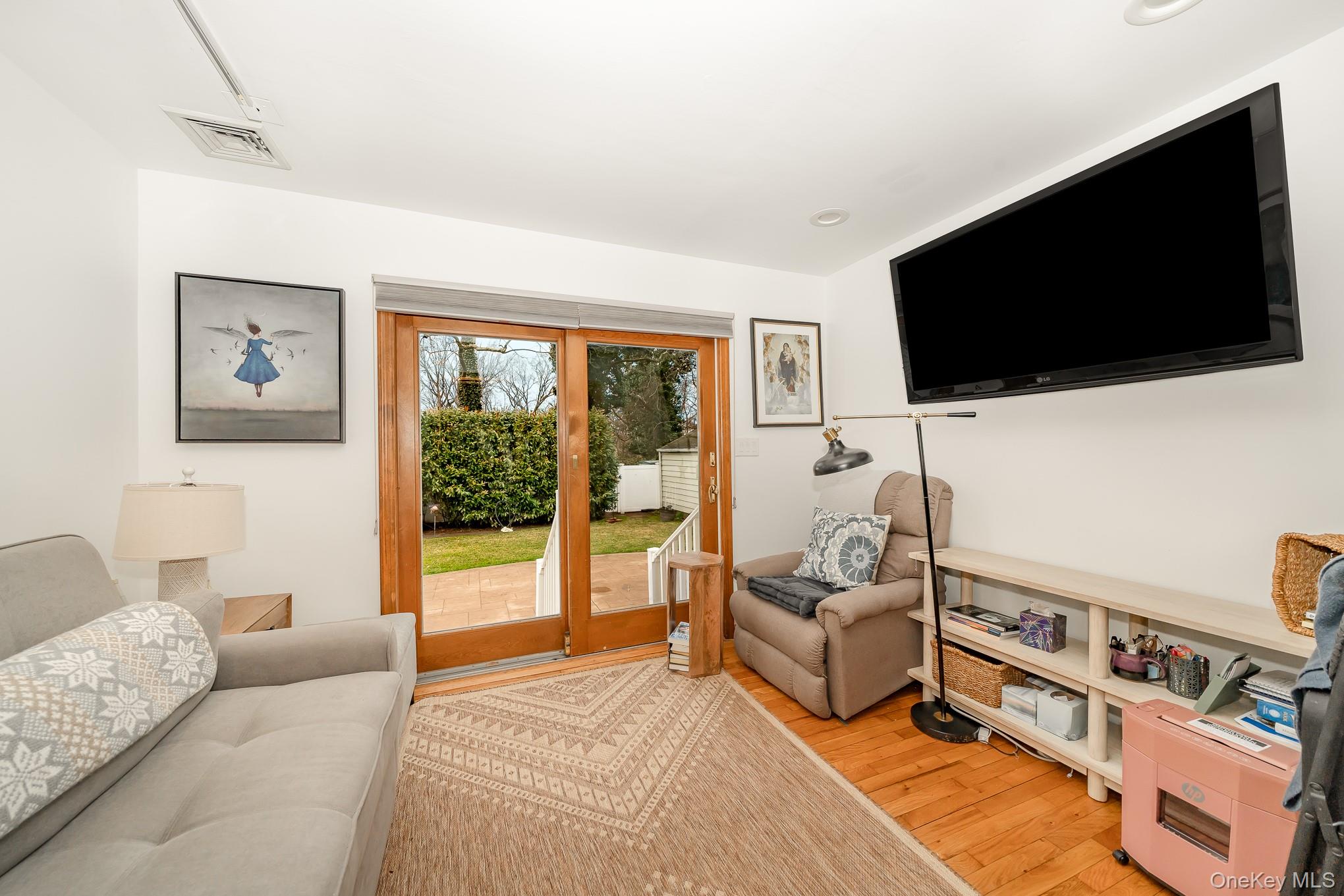 #12 photo, 2420 Willow Street, নাসাউ কাউন্টি Wantagh , NY 11793