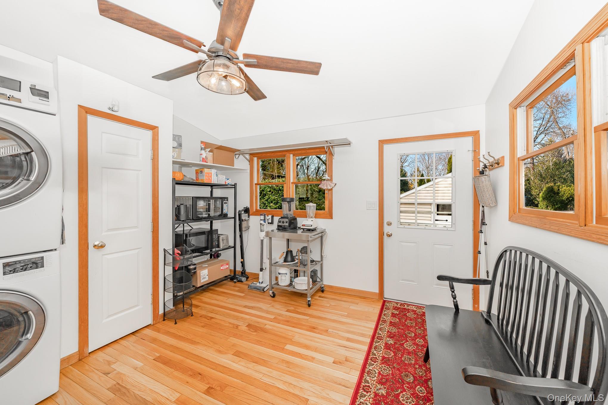 #14 photo, 2420 Willow Street, নাসাউ কাউন্টি Wantagh , NY 11793