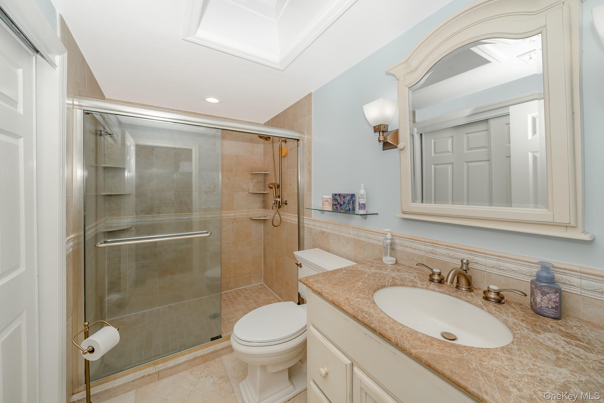 #19 photo, 2420 Willow Street, নাসাউ কাউন্টি Wantagh , NY 11793