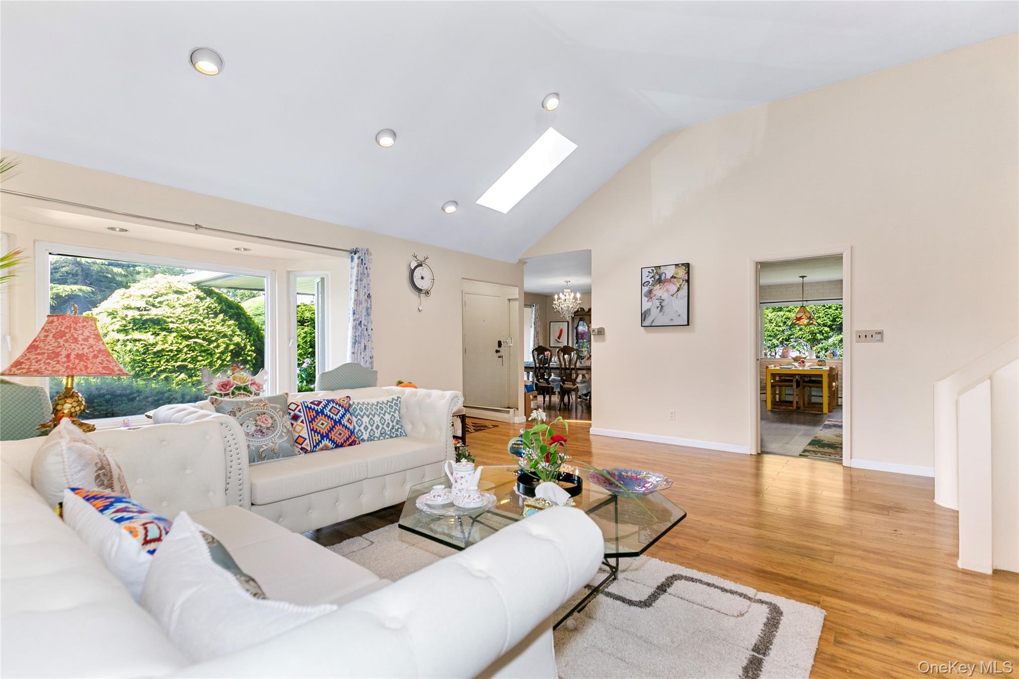 #3 photo, 57 Merry Lane, নাসাউ কাউন্টি Jericho , NY 11753