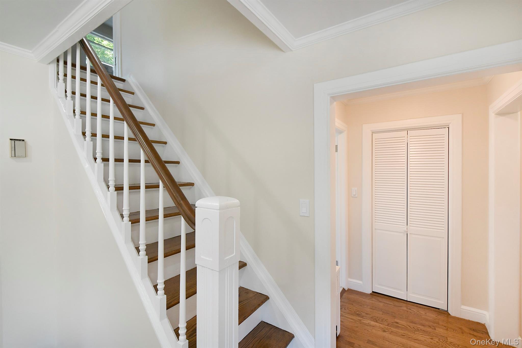 #13 photo, 9 Koster Court, সাফোক কাউন্টি Huntington Station , NY 11746