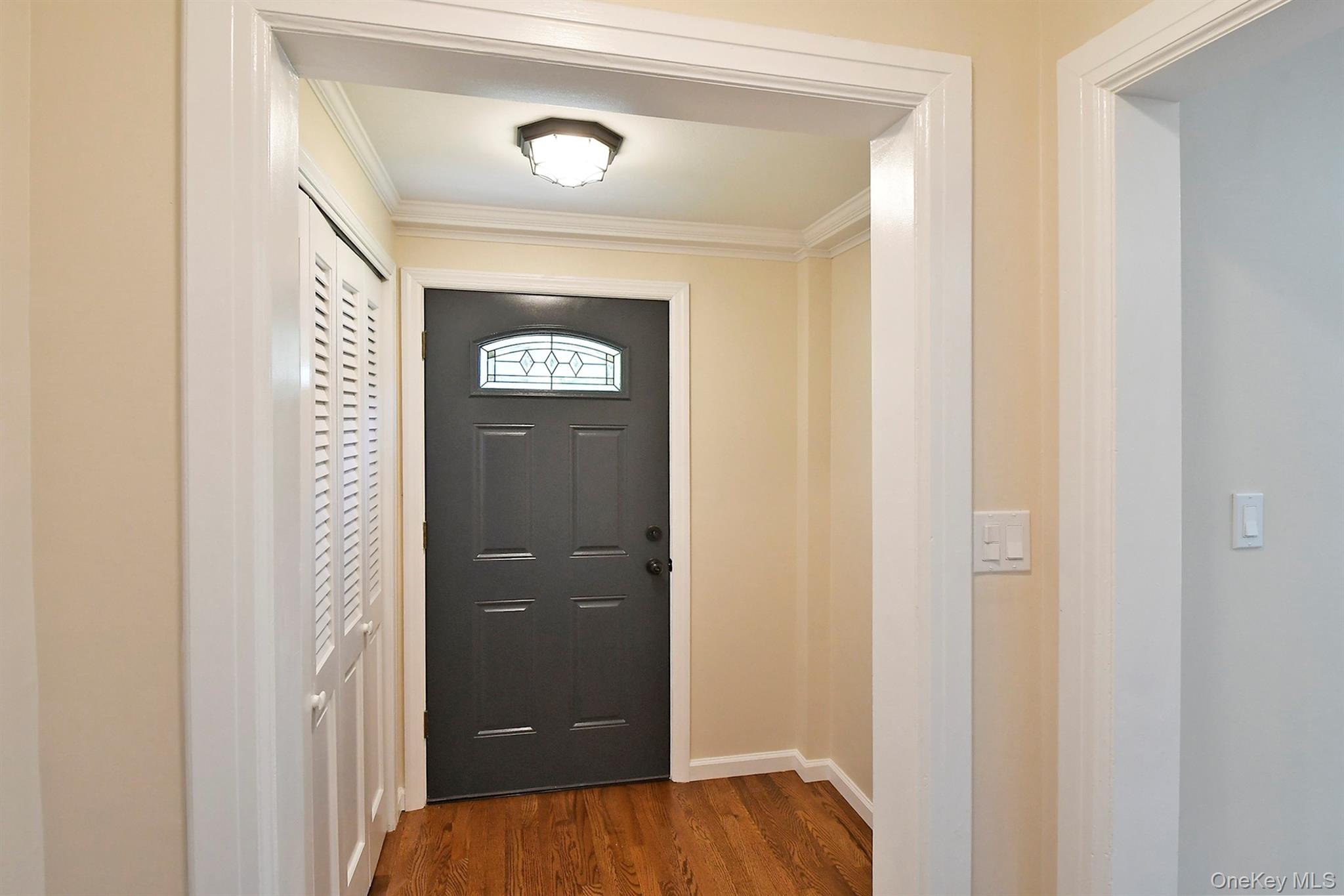 #3 photo, 9 Koster Court, সাফোক কাউন্টি Huntington Station , NY 11746