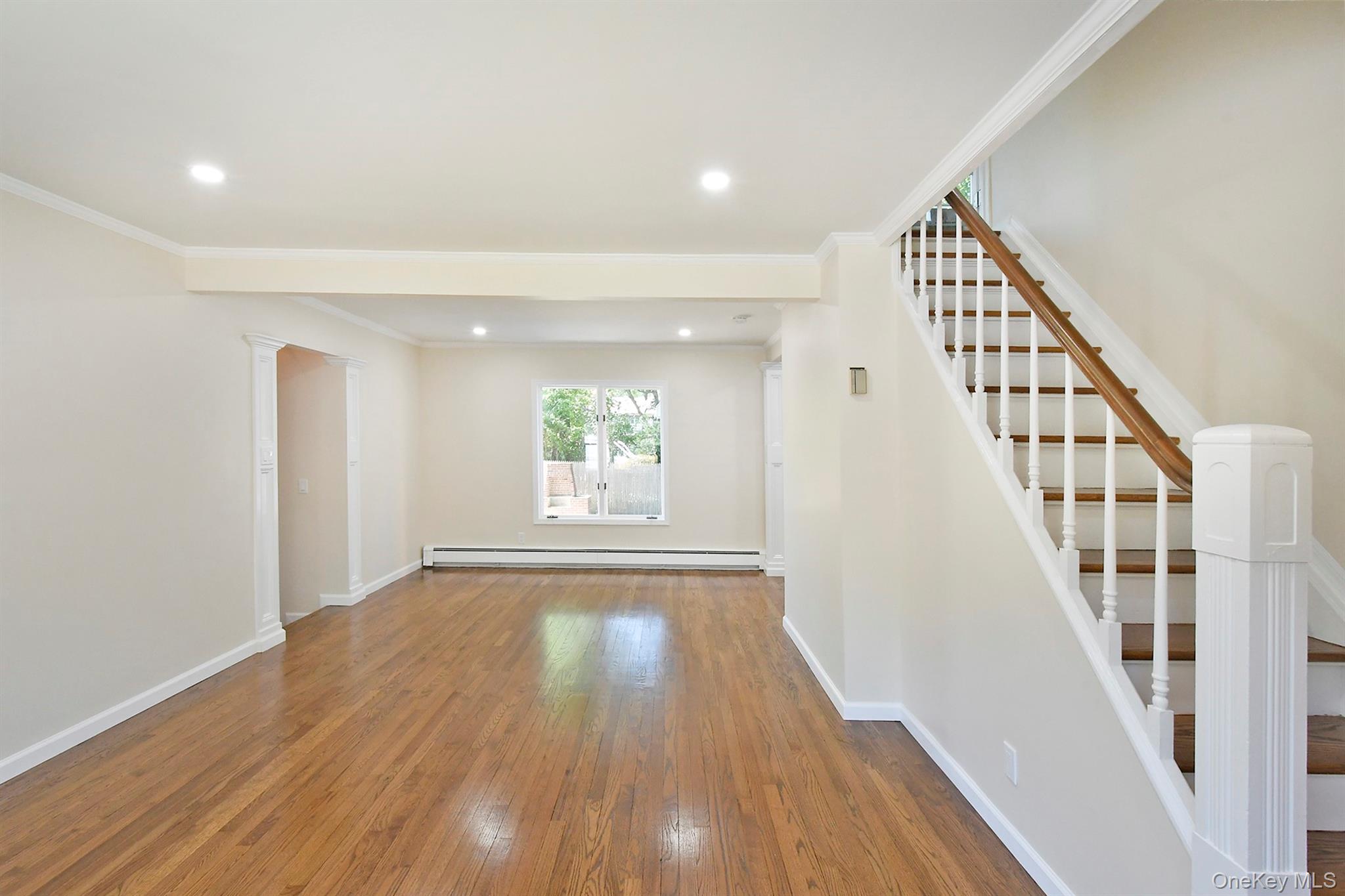 #4 photo, 9 Koster Court, সাফোক কাউন্টি Huntington Station , NY 11746