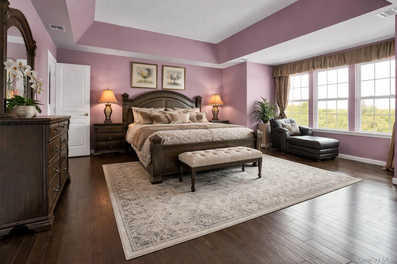 #17 photo, 8 Avolet Court, 東長島 Mount Sinai , NY 11766