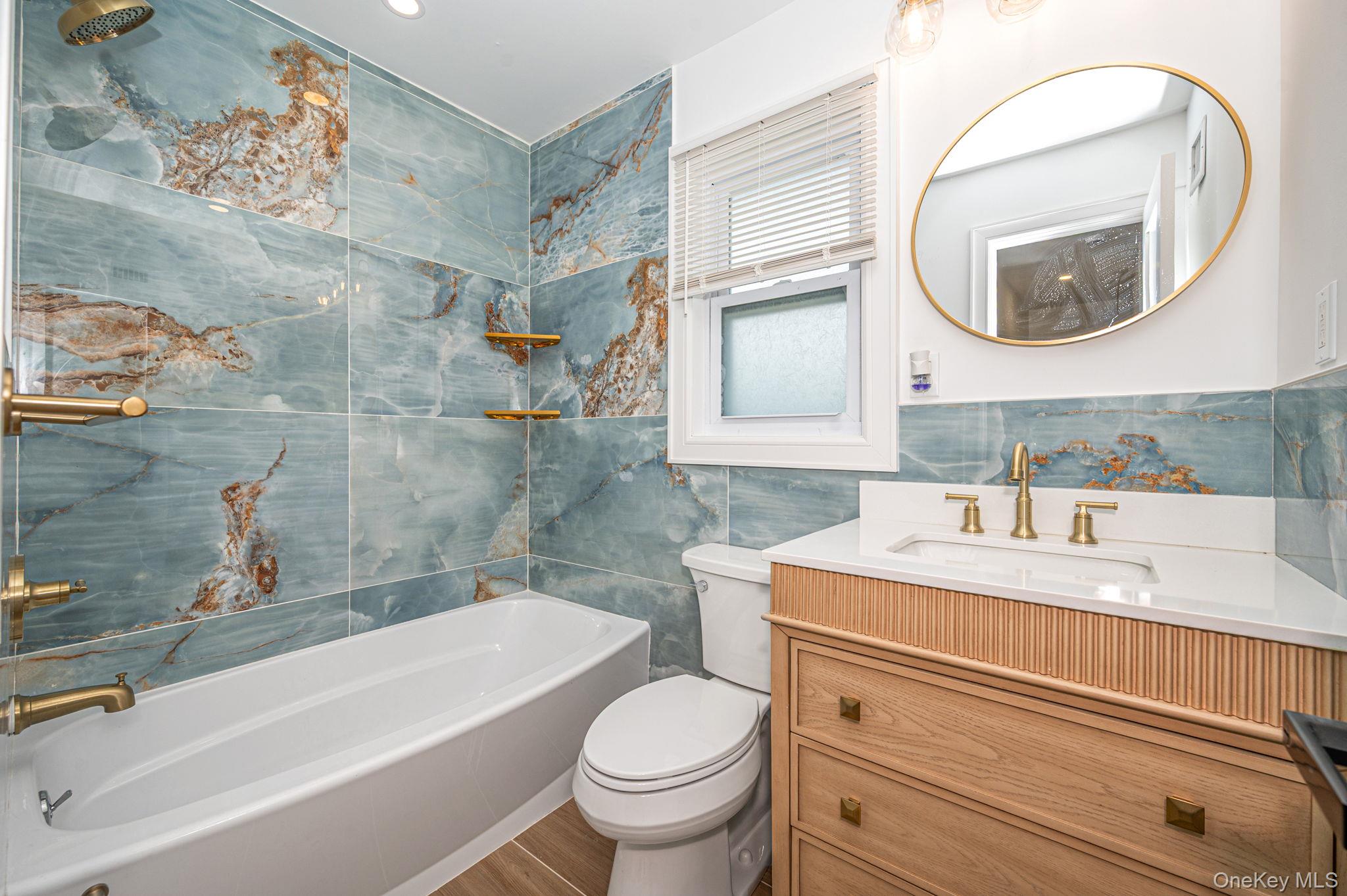 #19 photo, 2 Polo Street, सफ़ोक काउंटी Dix Hills , NY 11746