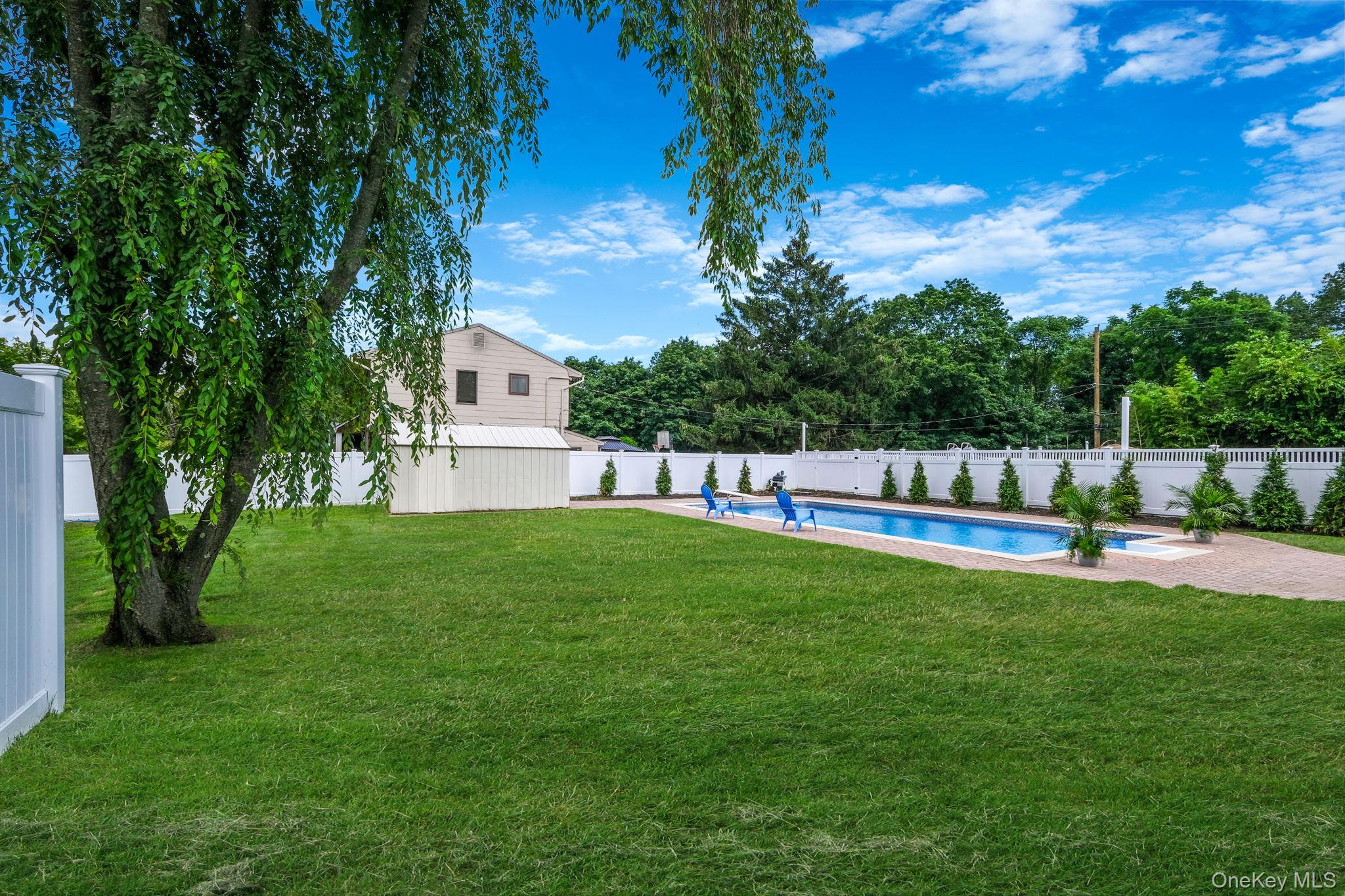 #20 photo, 2 Polo Street, सफ़ोक काउंटी Dix Hills , NY 11746