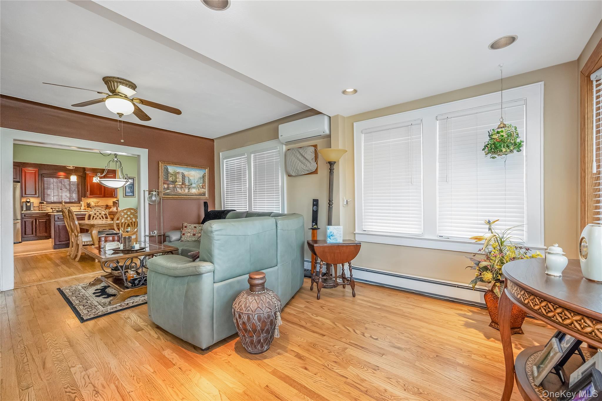 #7 photo, 921 N 5th Street, নাসাউ কাউন্টি New Hyde Park , NY 11040