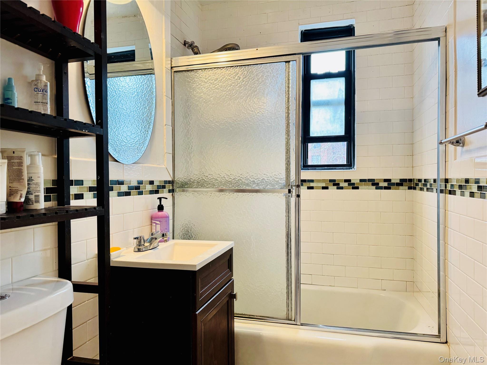 #8 photo, 150-25 72ND Road, কুইন্‌স Kew Garden Hills , NY 11367