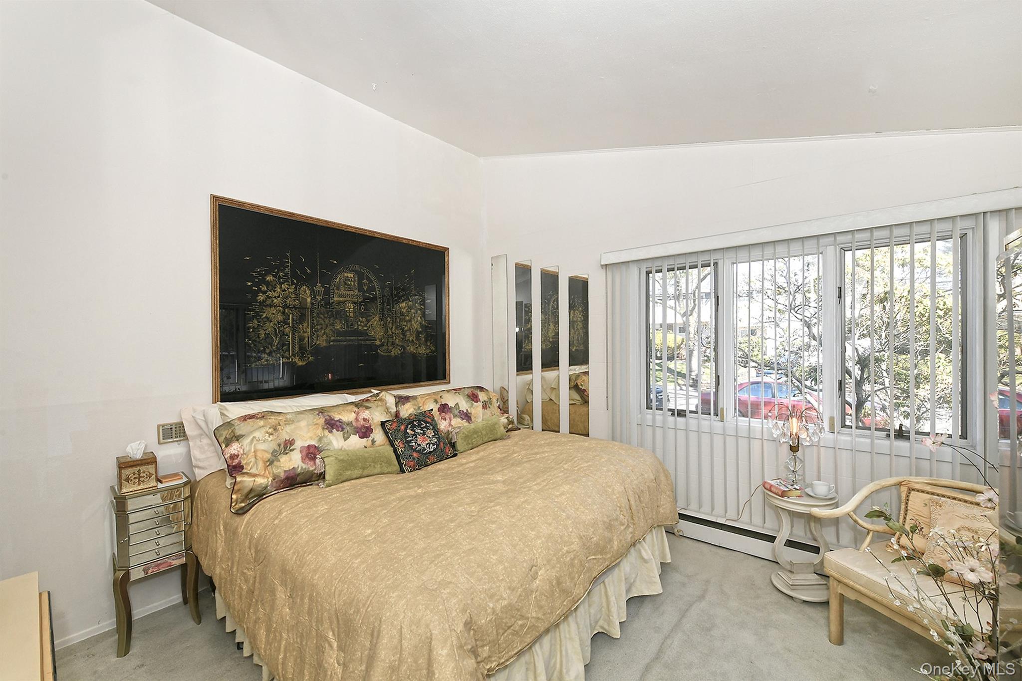 #18 photo, 22 Pioneer Boulevard, সাফোক কাউন্টি South Huntington , NY 11746