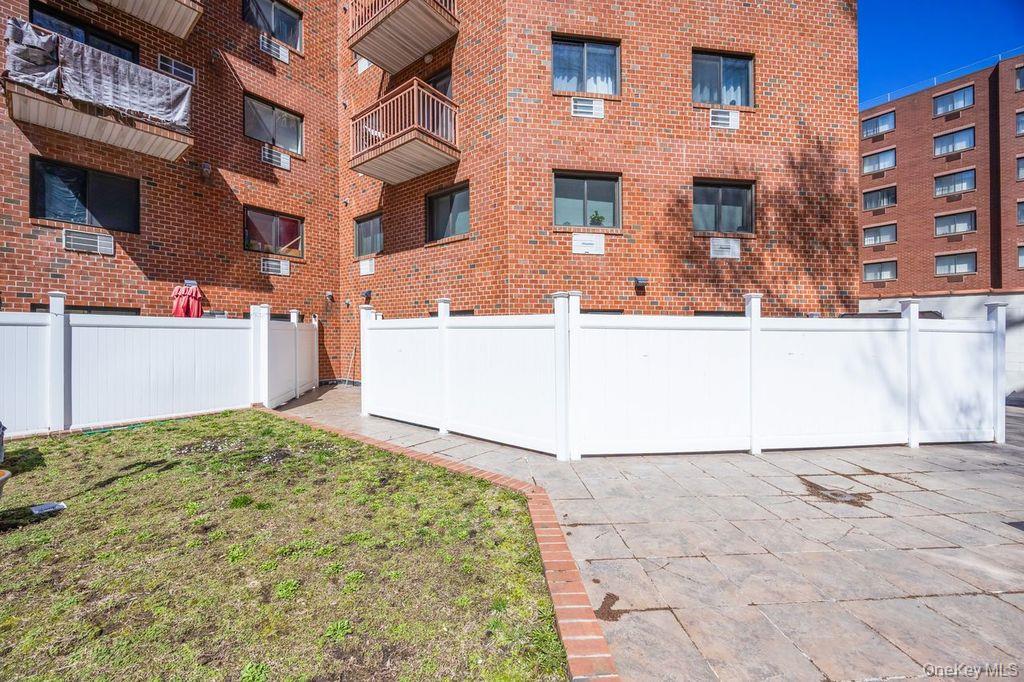 #18 photo, 141-16 84th Drive, कुईंस Briarwood , NY 11435