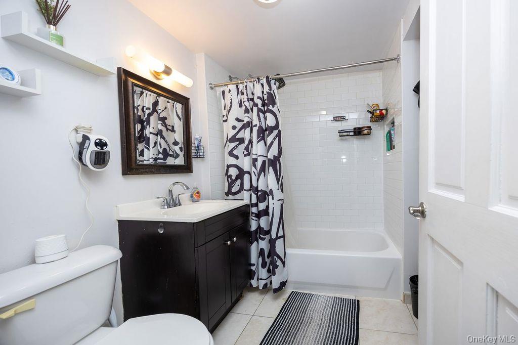 #9 photo, 141-16 84th Drive, कुईंस Briarwood , NY 11435