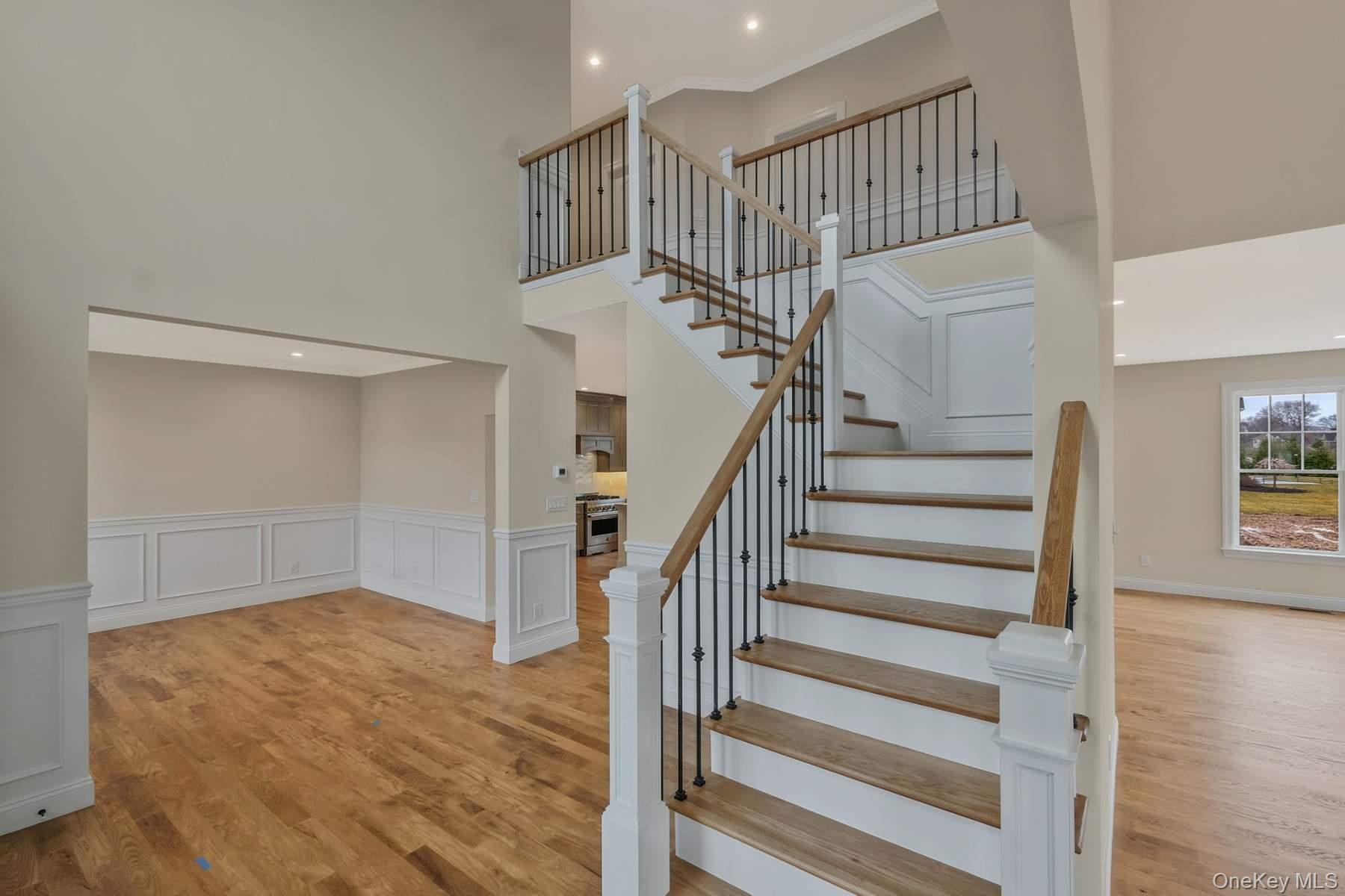 #1 photo, 457 Pond Path, সাফোক কাউন্টি East Setauket , NY 11733