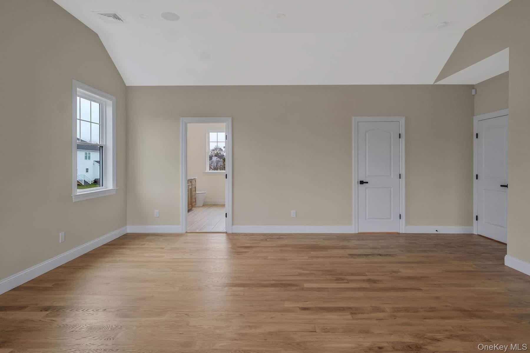 #17 photo, 457 Pond Path, সাফোক কাউন্টি East Setauket , NY 11733