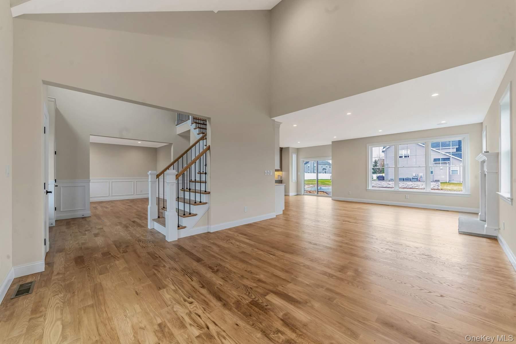 #2 photo, 457 Pond Path, সাফোক কাউন্টি East Setauket , NY 11733