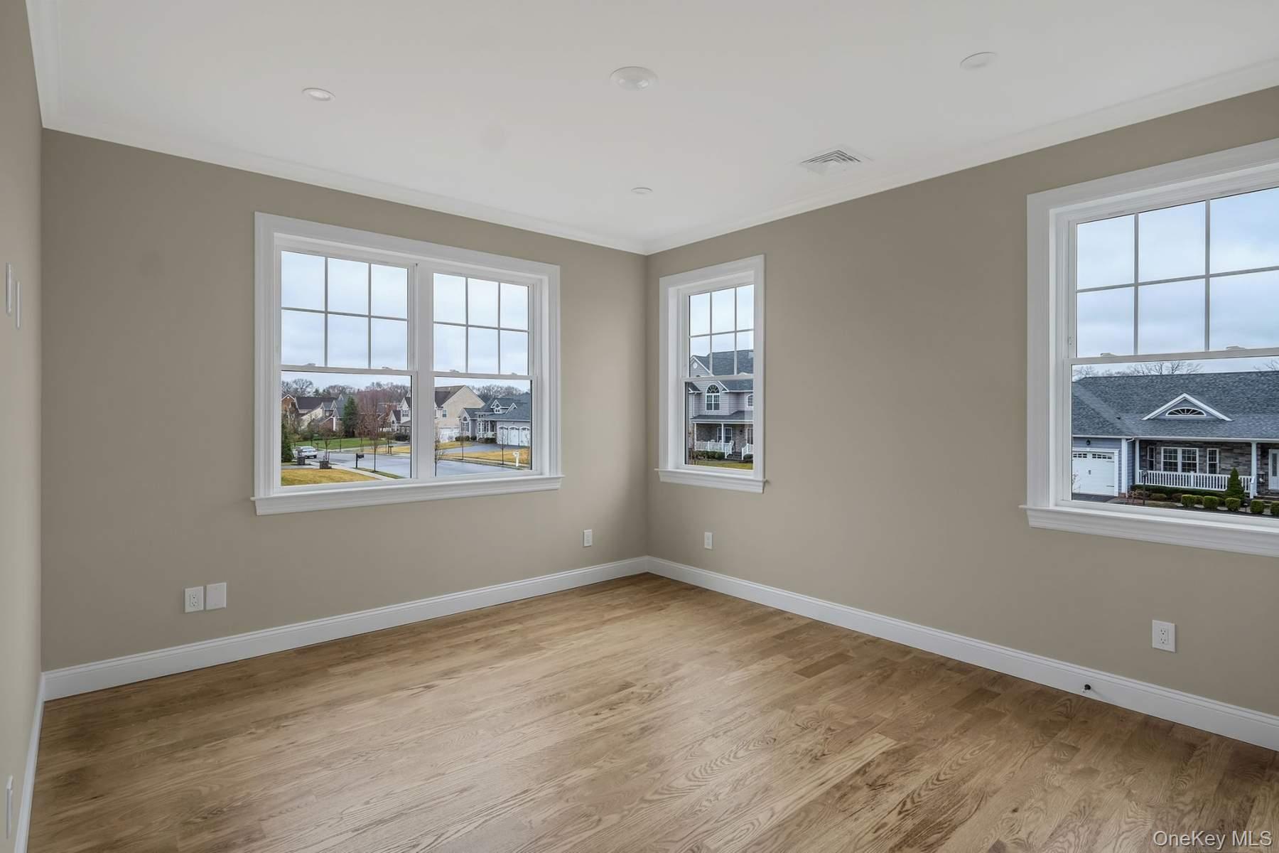 #26 photo, 457 Pond Path, সাফোক কাউন্টি East Setauket , NY 11733