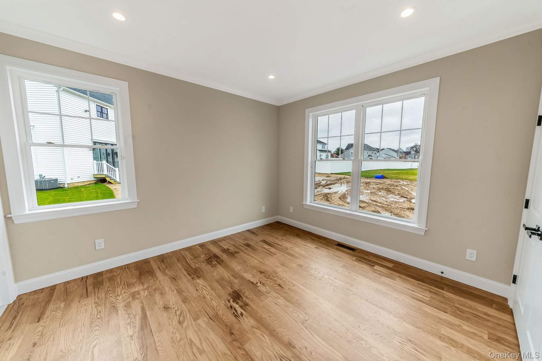 #31 photo, 457 Pond Path, সাফোক কাউন্টি East Setauket , NY 11733