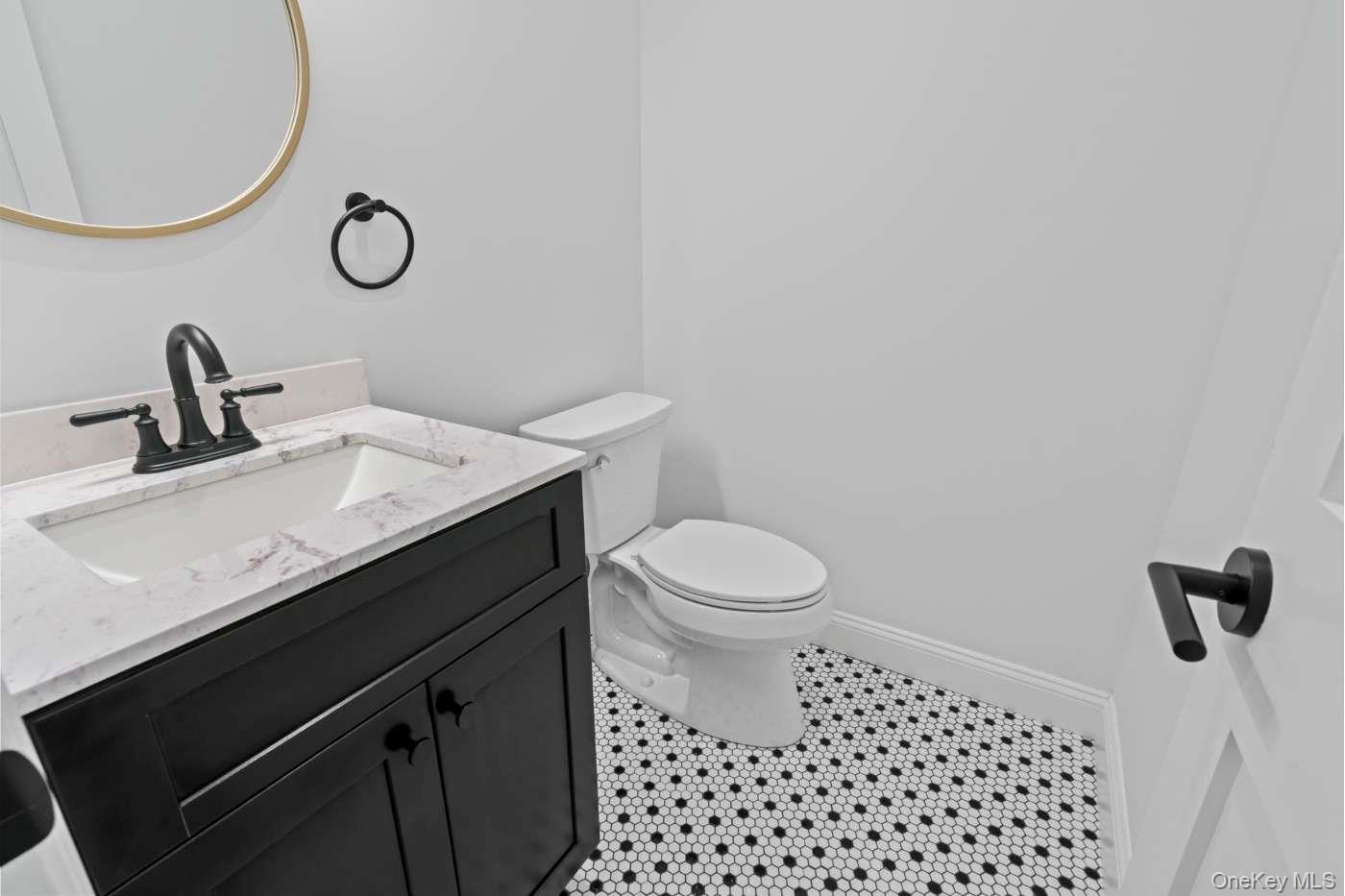 #12 photo, 457 Pond Path, সাফোক কাউন্টি East Setauket , NY 11733