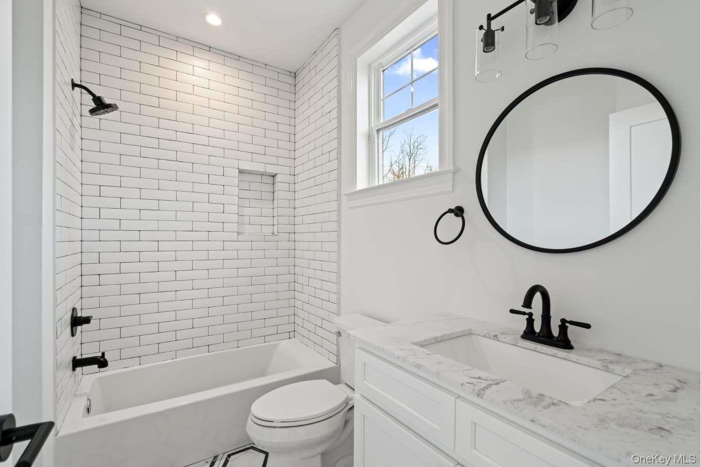 #14 photo, 457 Pond Path, সাফোক কাউন্টি East Setauket , NY 11733