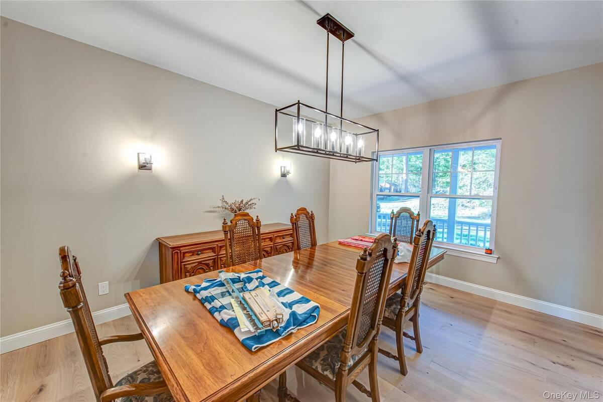 #11 photo, 457 Pond Path, সাফোক কাউন্টি East Setauket , NY 11733