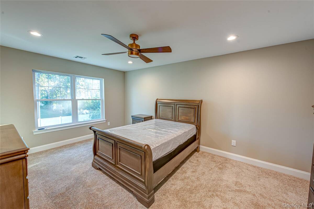 #16 photo, 457 Pond Path, সাফোক কাউন্টি East Setauket , NY 11733