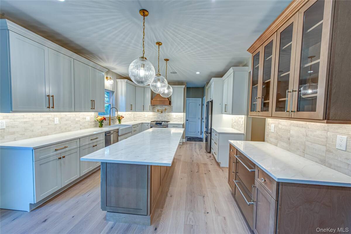 #5 photo, 457 Pond Path, সাফোক কাউন্টি East Setauket , NY 11733