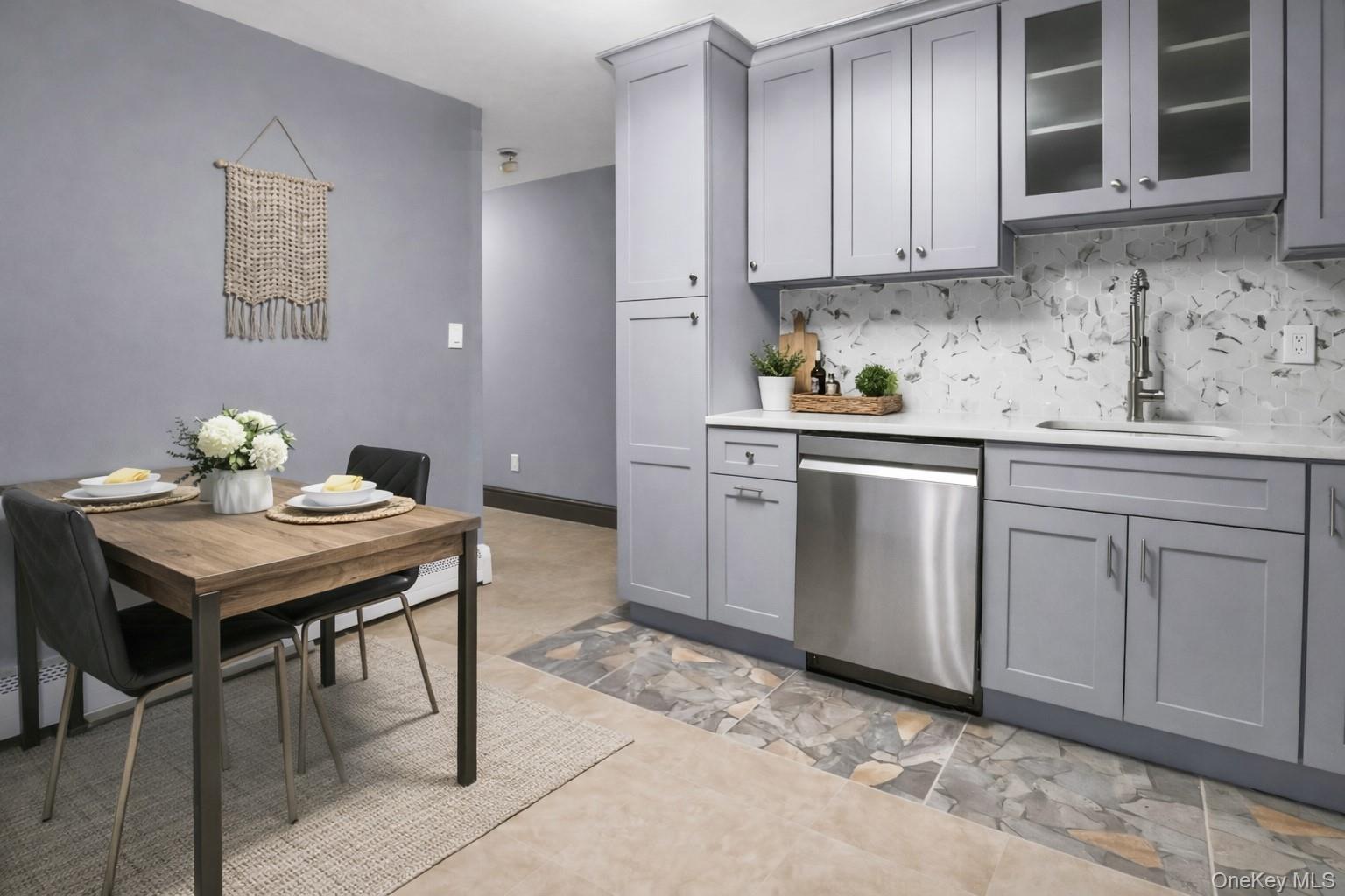 #4 photo, 99 Ontario St, সাফোক কাউন্টি Port Jefferson Station , NY 11776