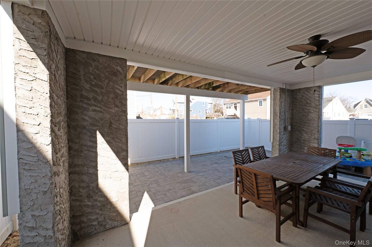 #20 photo, 36 West Boulevard, নাসাউ কাউন্টি East Rockaway , NY 11518