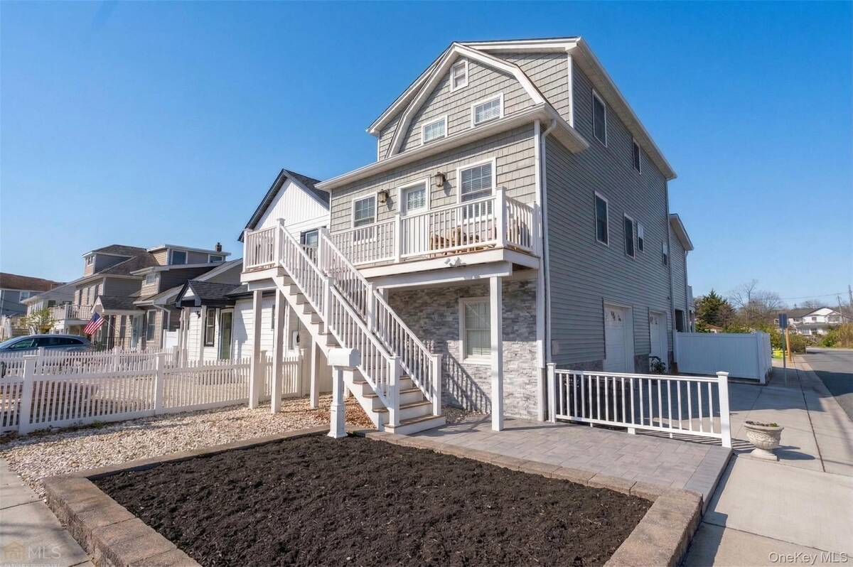 #27 photo, 36 West Boulevard, নাসাউ কাউন্টি East Rockaway , NY 11518